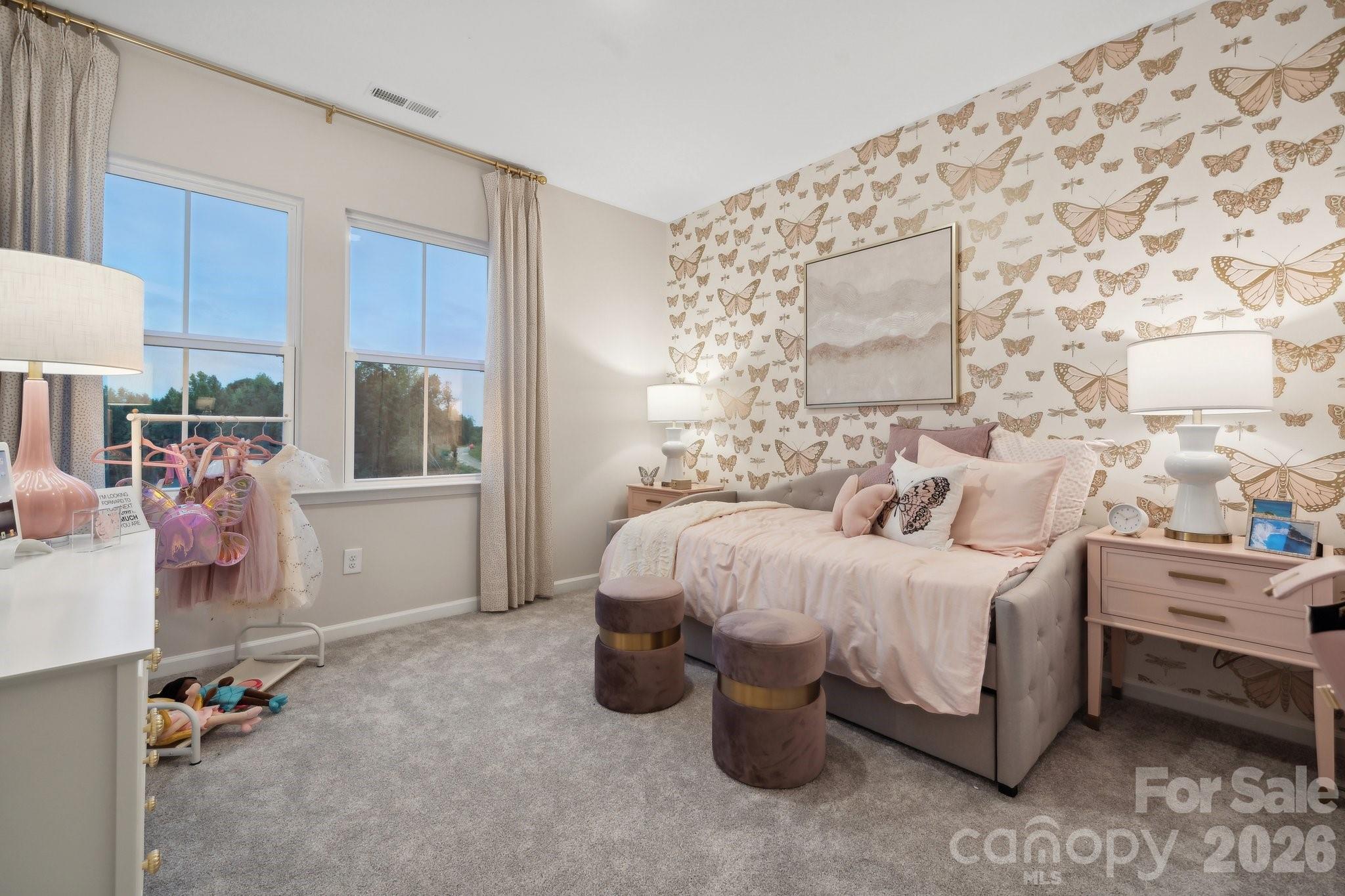 21229 Lake Run Drive — Charlotte