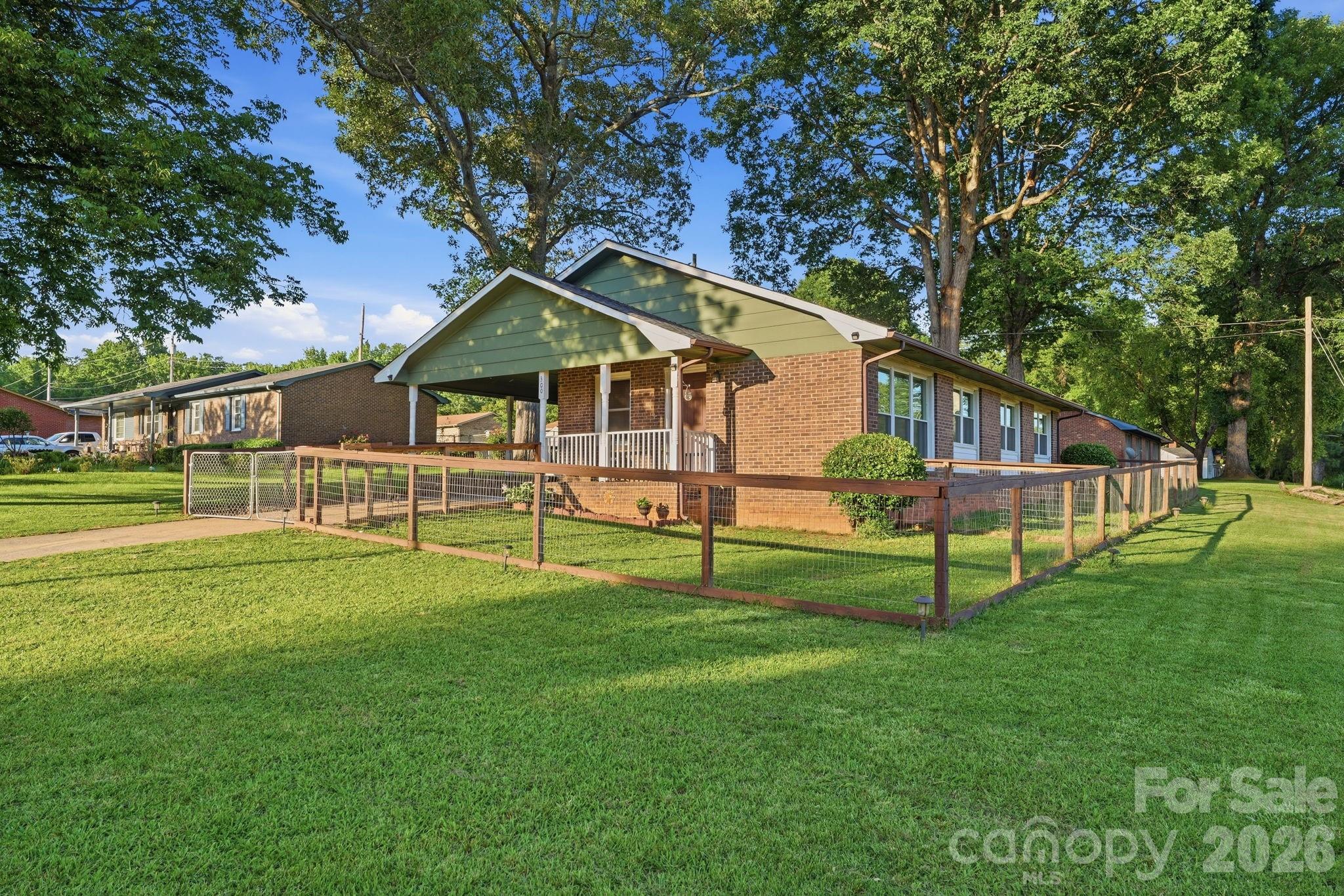 300 N Watterson Street — Kings Mountain