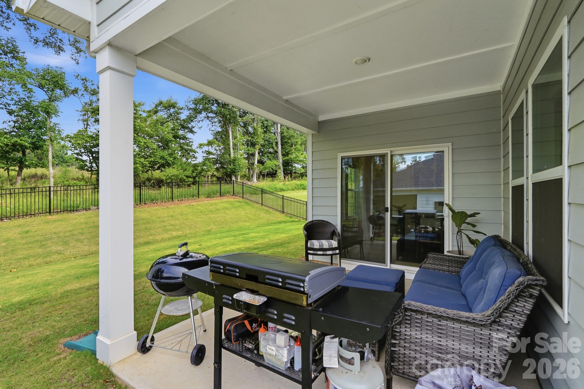 6234 Barcelona Way — Charlotte
