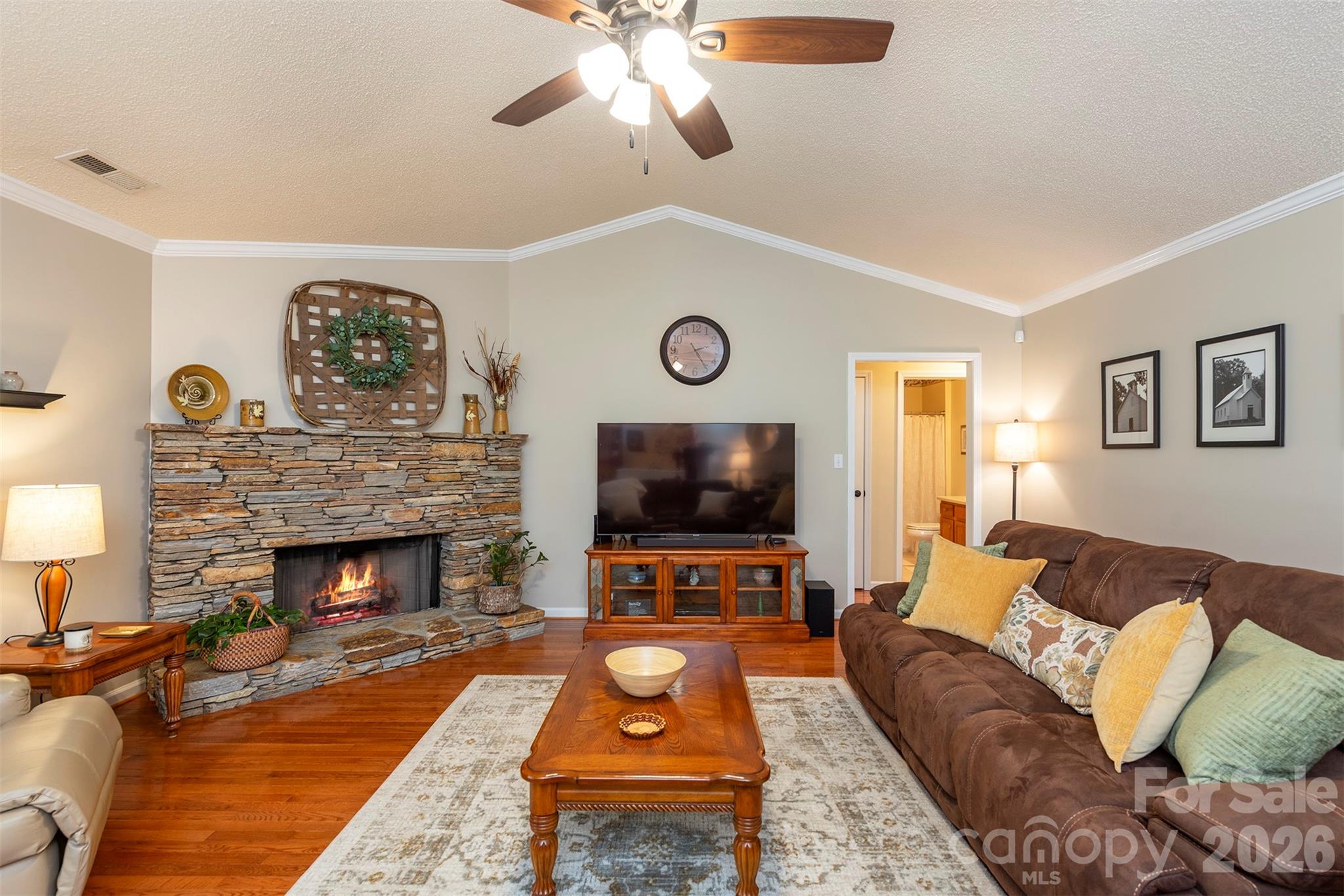 8 Shadowbrook Drive — Weaverville