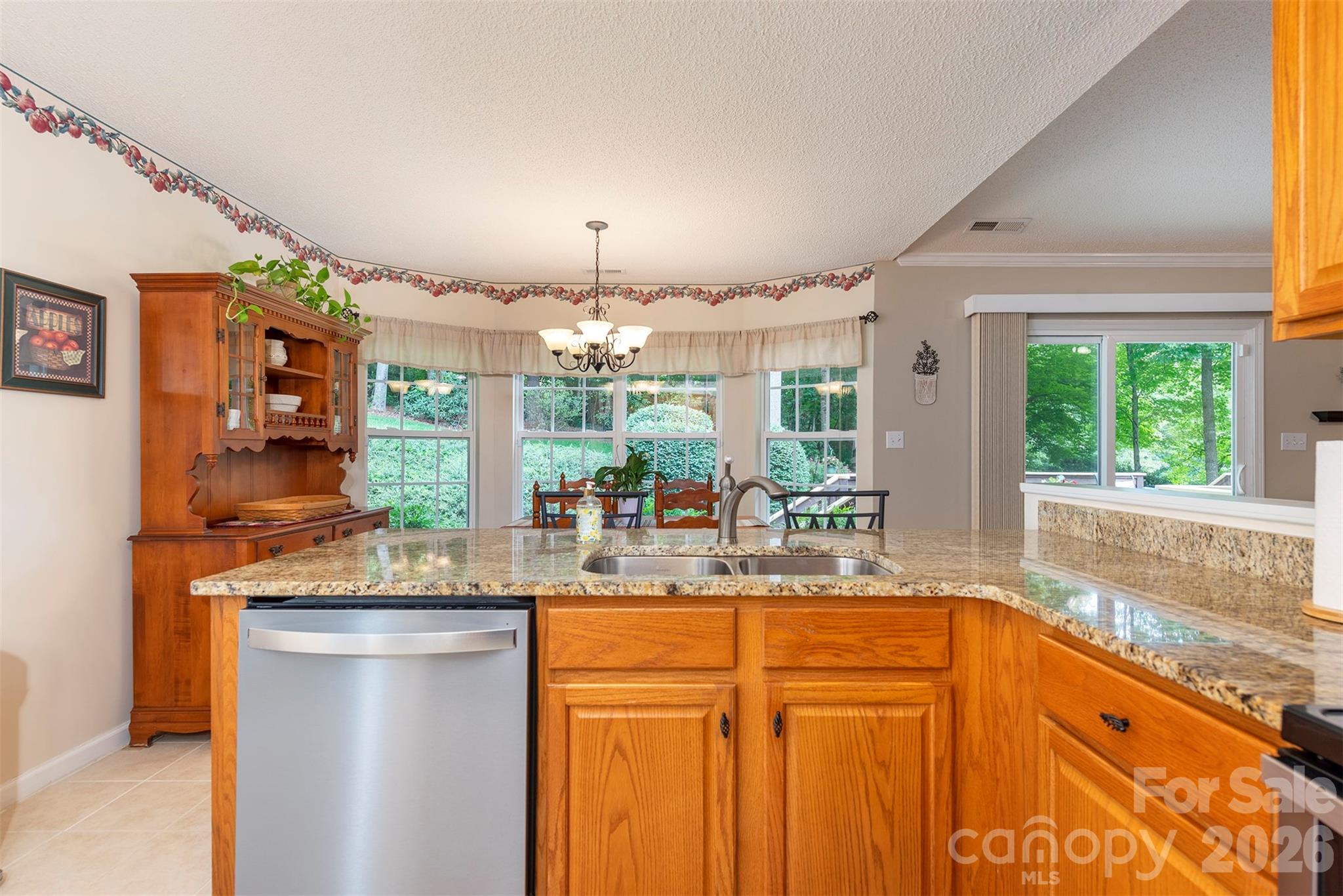 8 Shadowbrook Drive — Weaverville