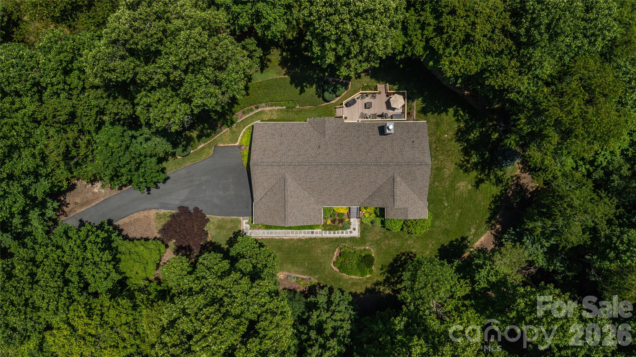 8 Shadowbrook Drive — Weaverville
