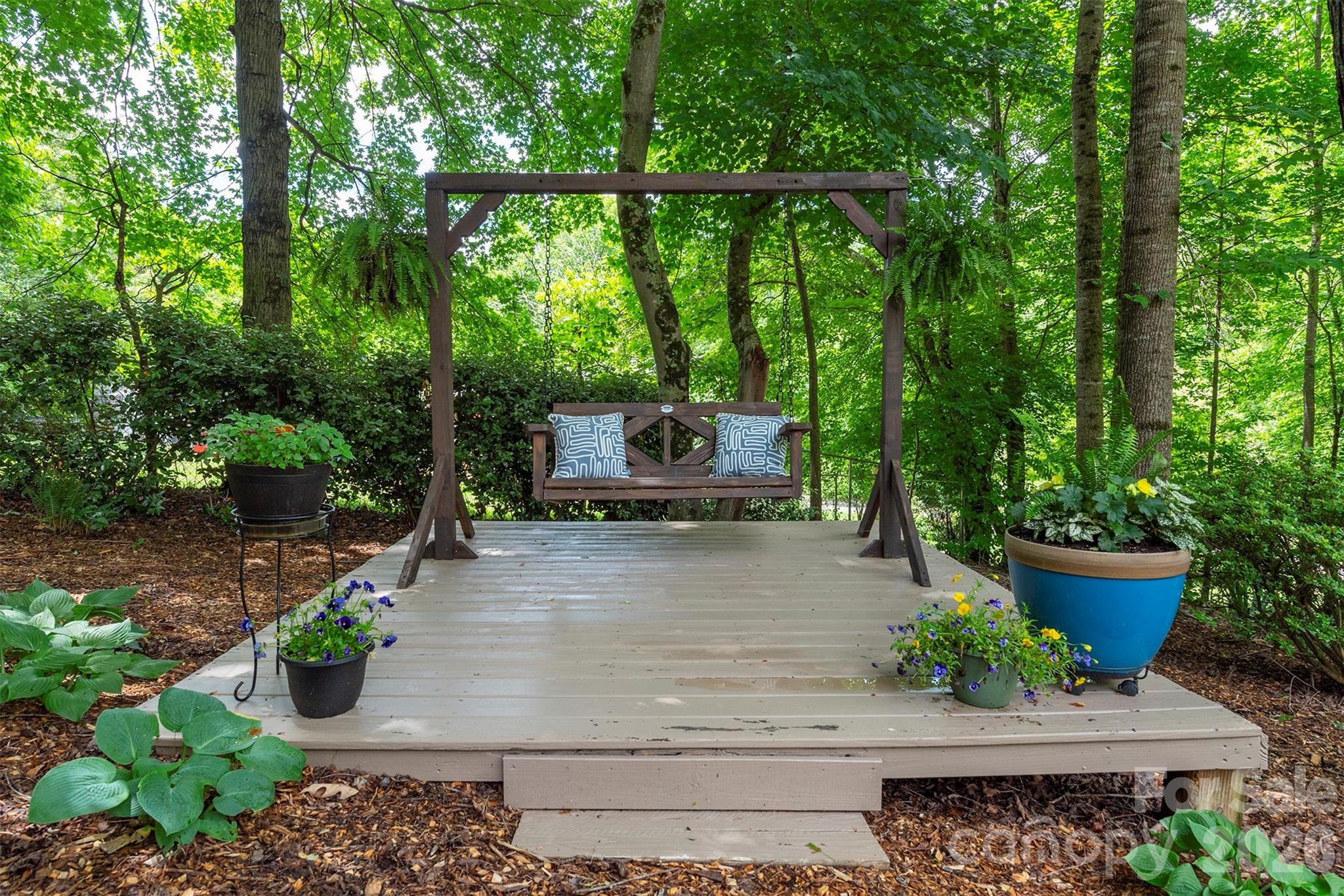 8 Shadowbrook Drive — Weaverville