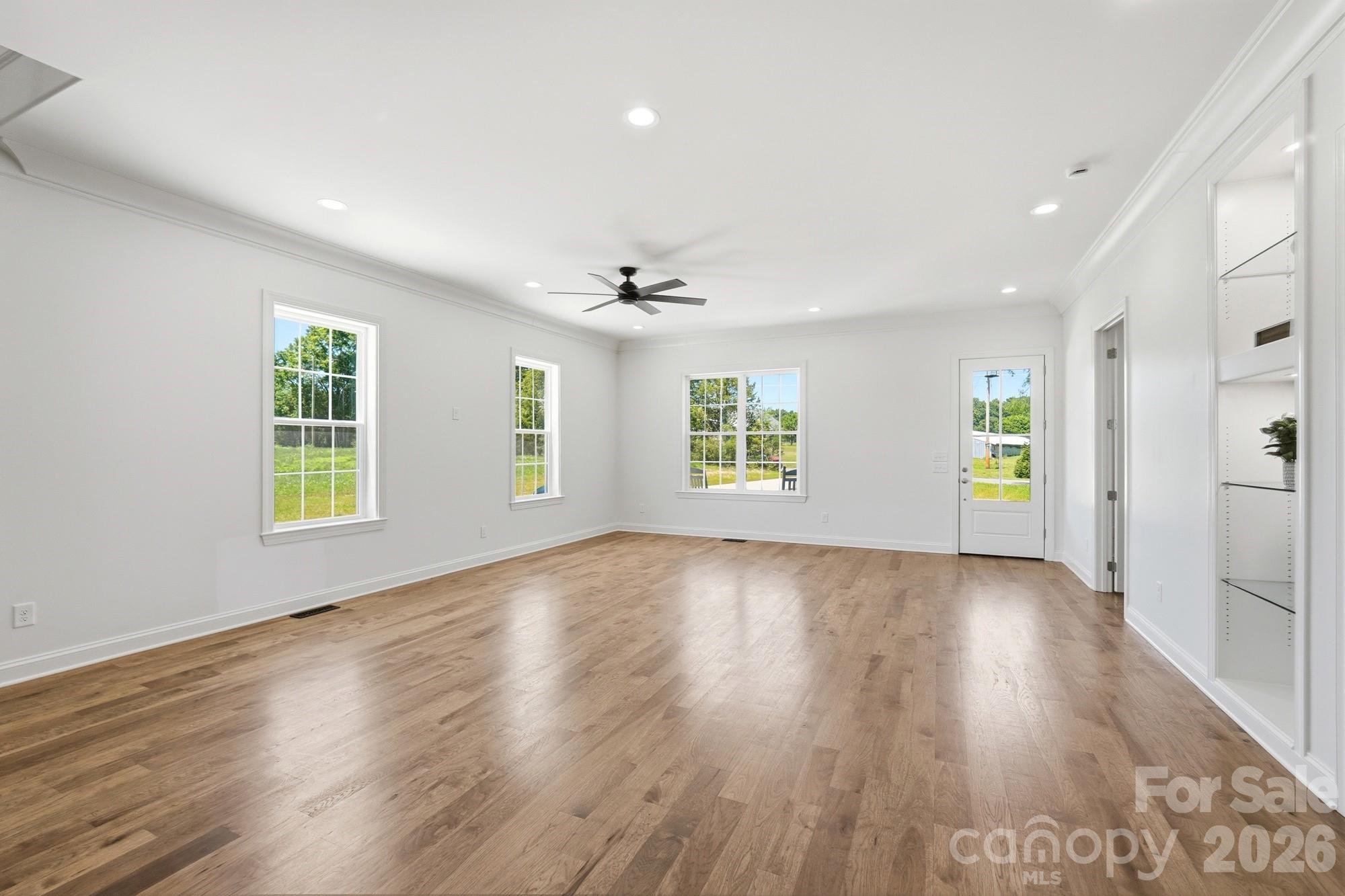 7217 Tesh Road — Monroe