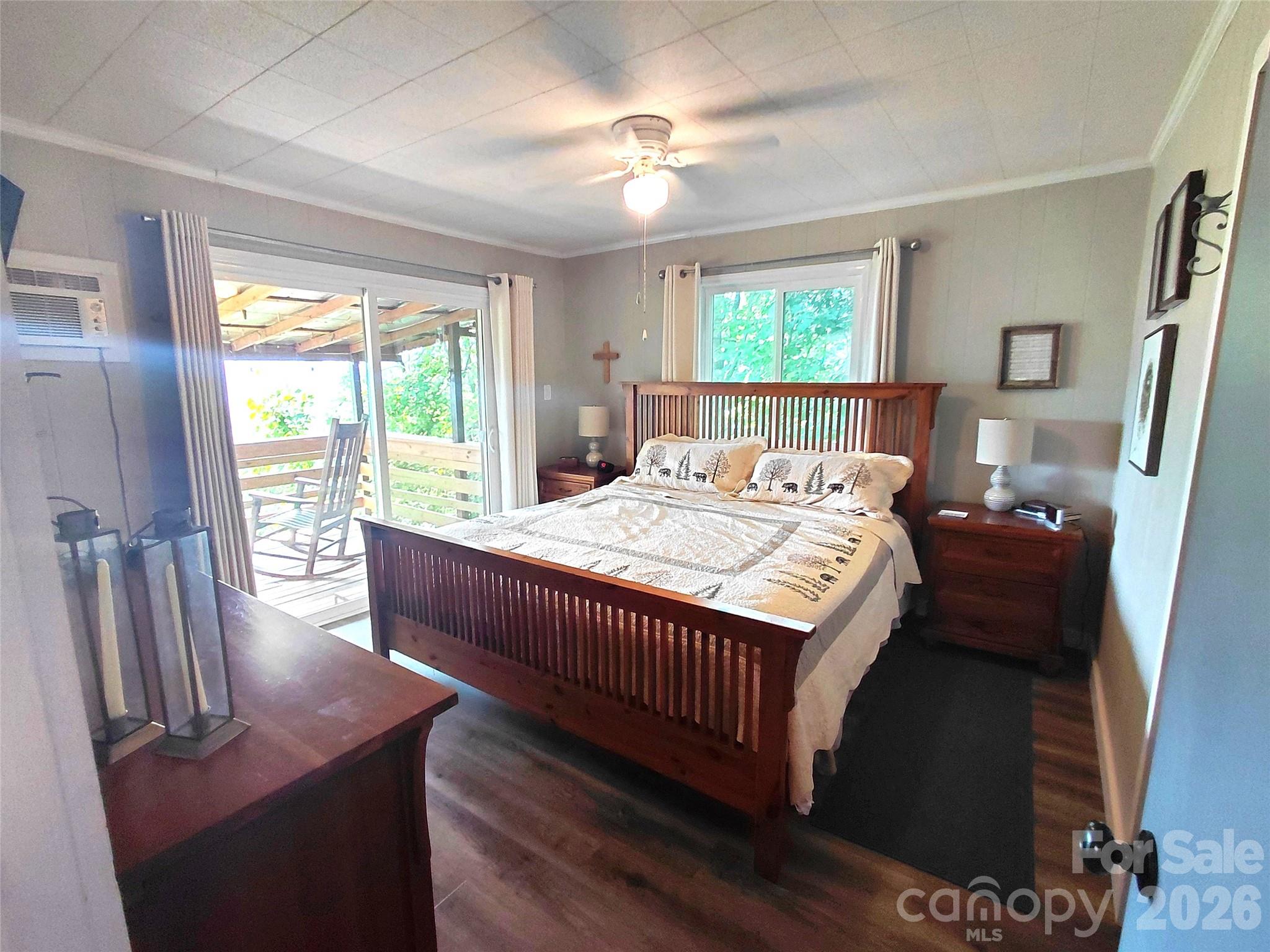 314 Blackberry Lane — Clyde