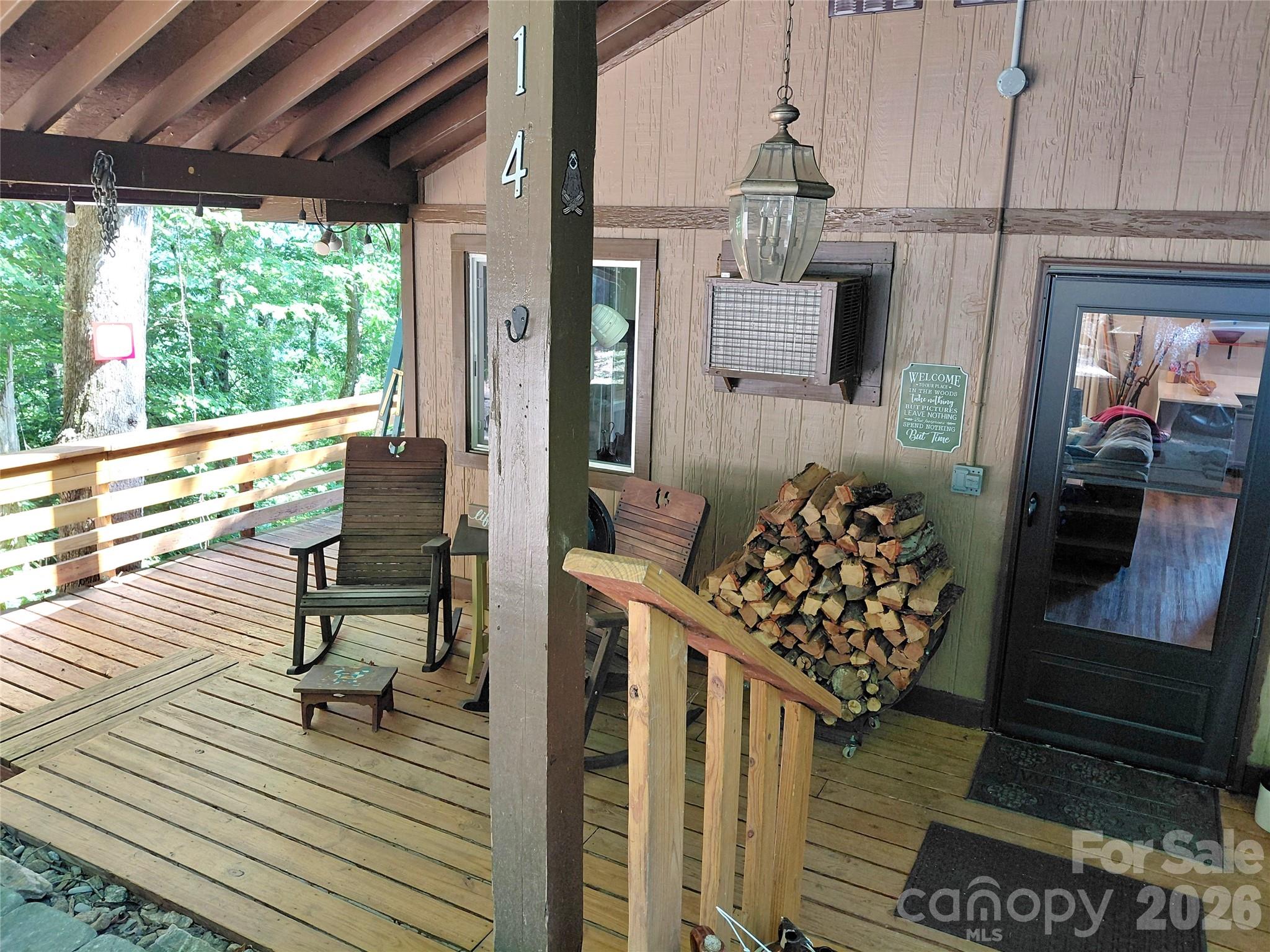 314 Blackberry Lane — Clyde
