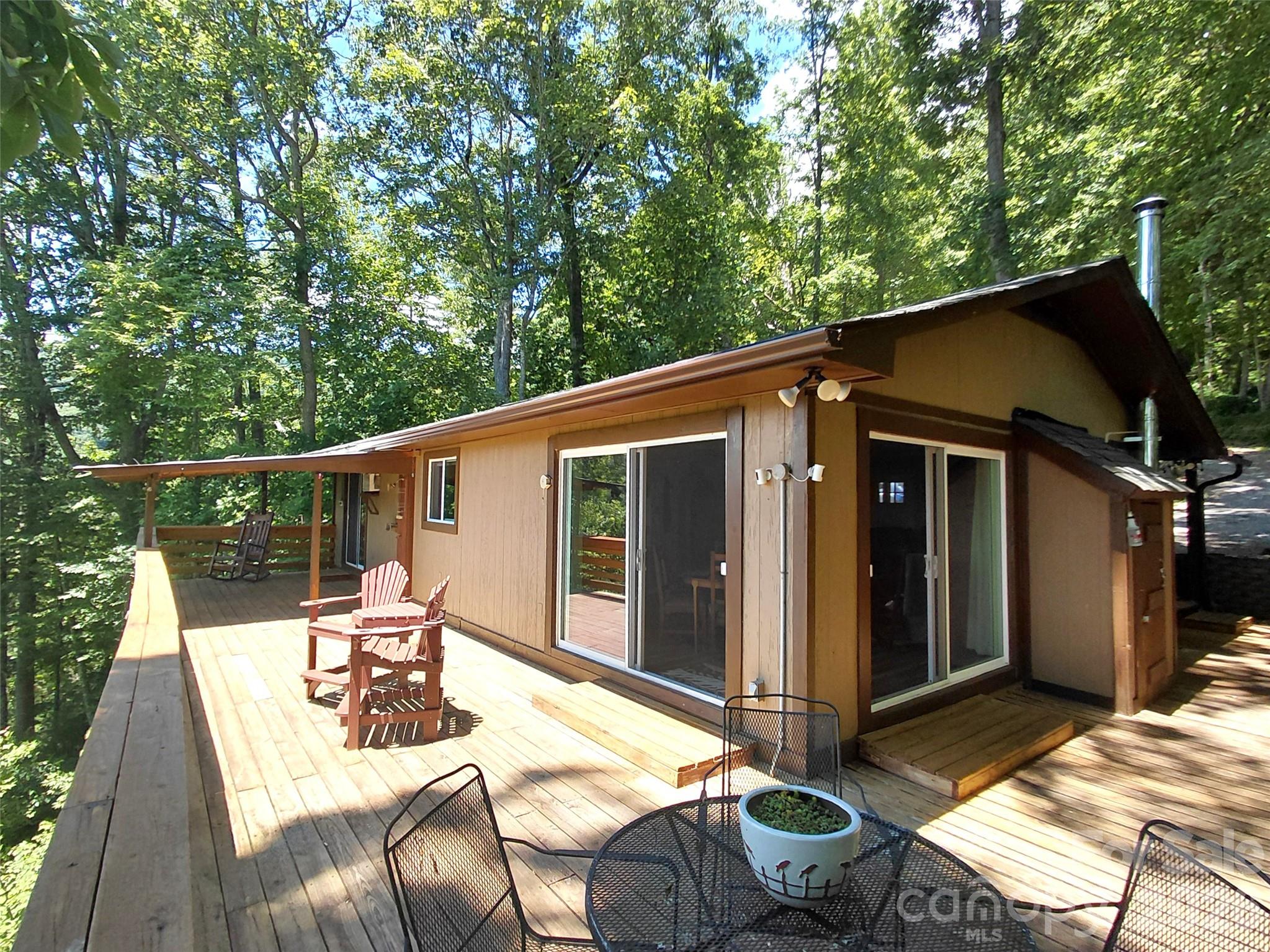 314 Blackberry Lane — Clyde