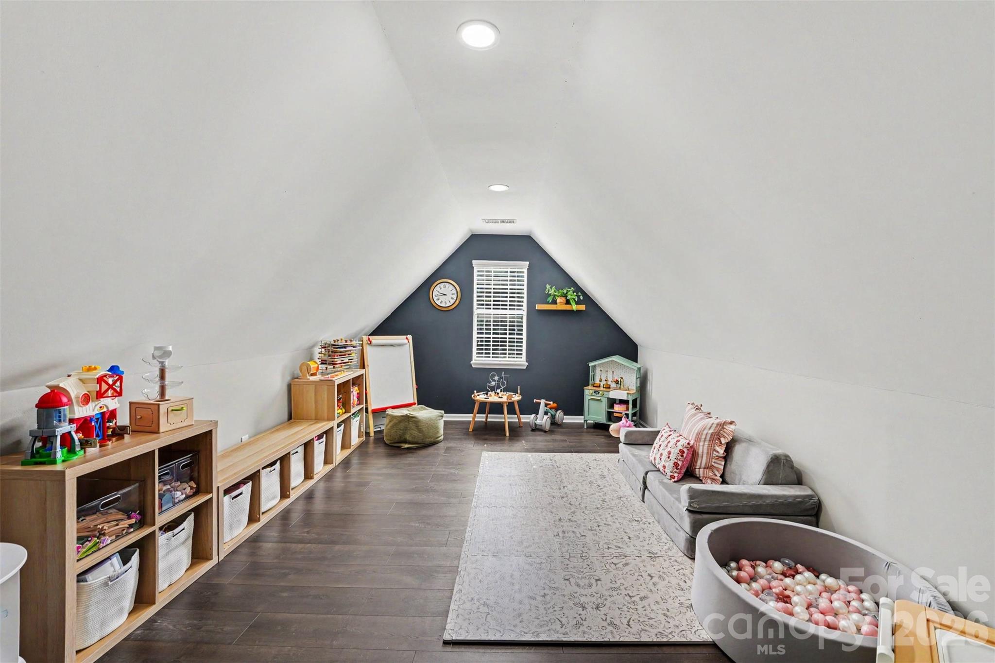 9111 Cedar River Road — Huntersville