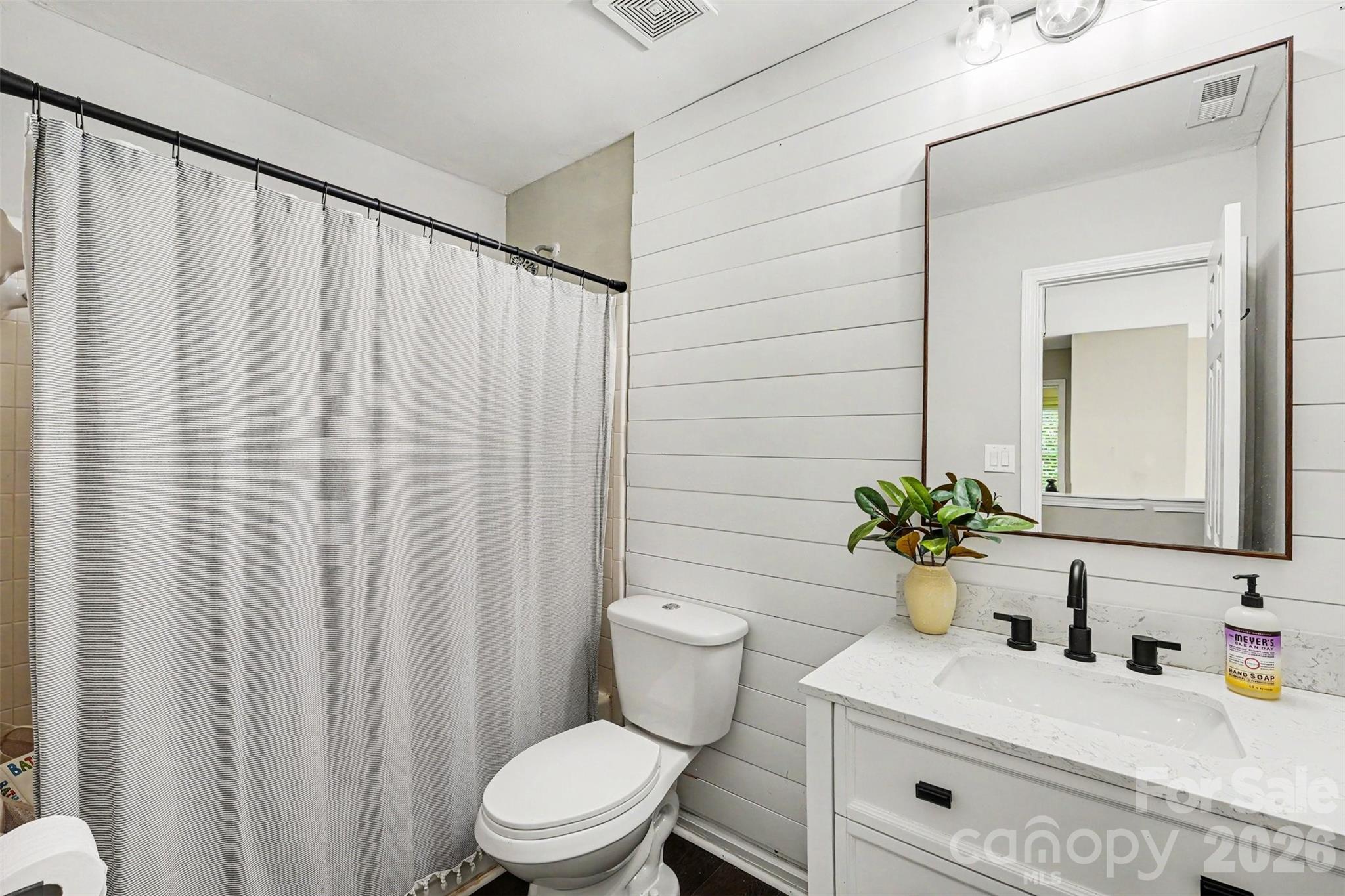 9111 Cedar River Road — Huntersville