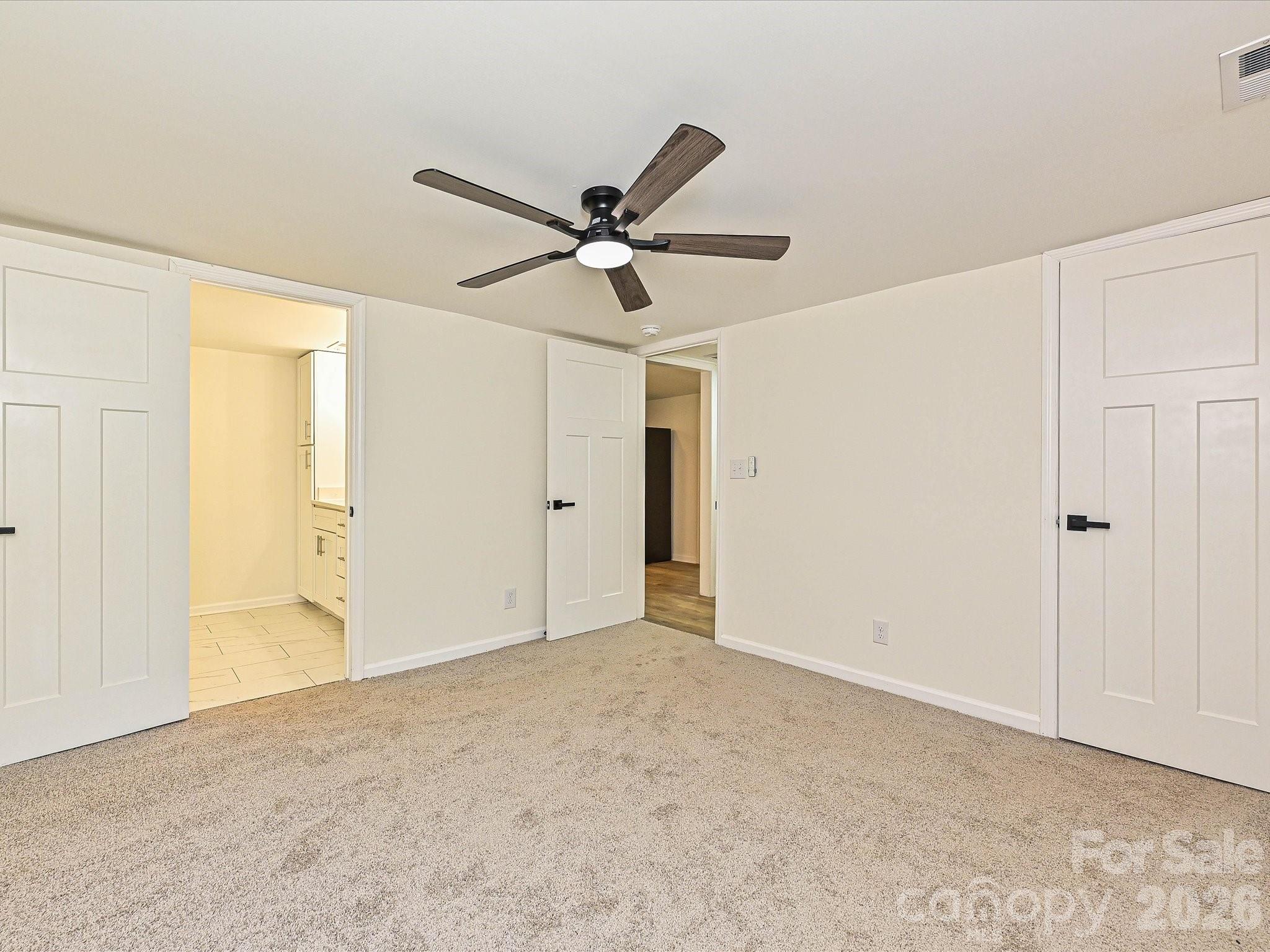 1228 Wilmington Avenue — Statesville