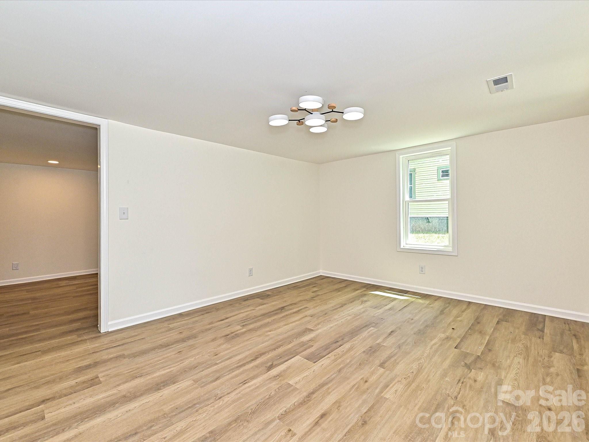 1228 Wilmington Avenue — Statesville