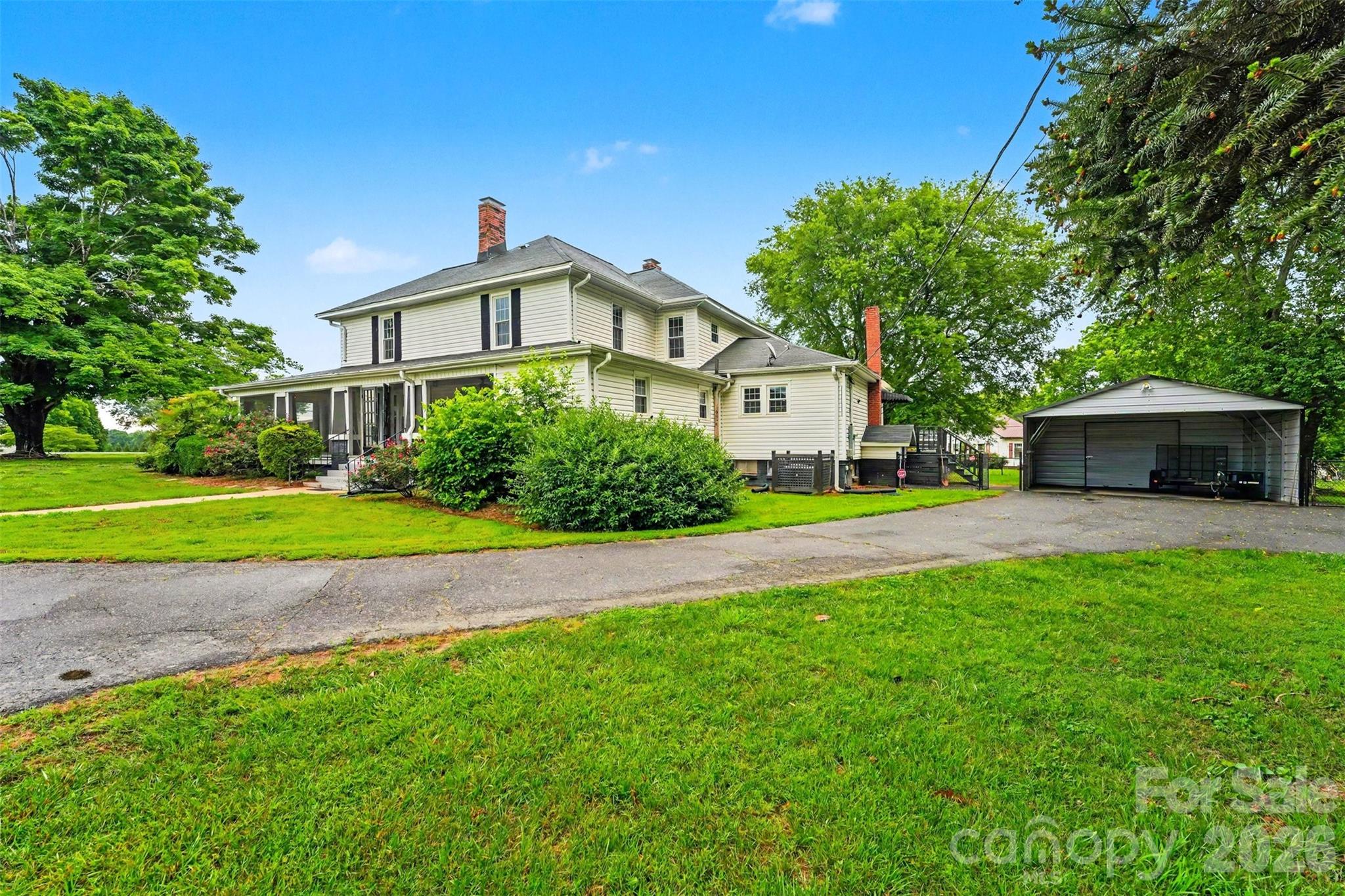 2461 Startown Road — Newton