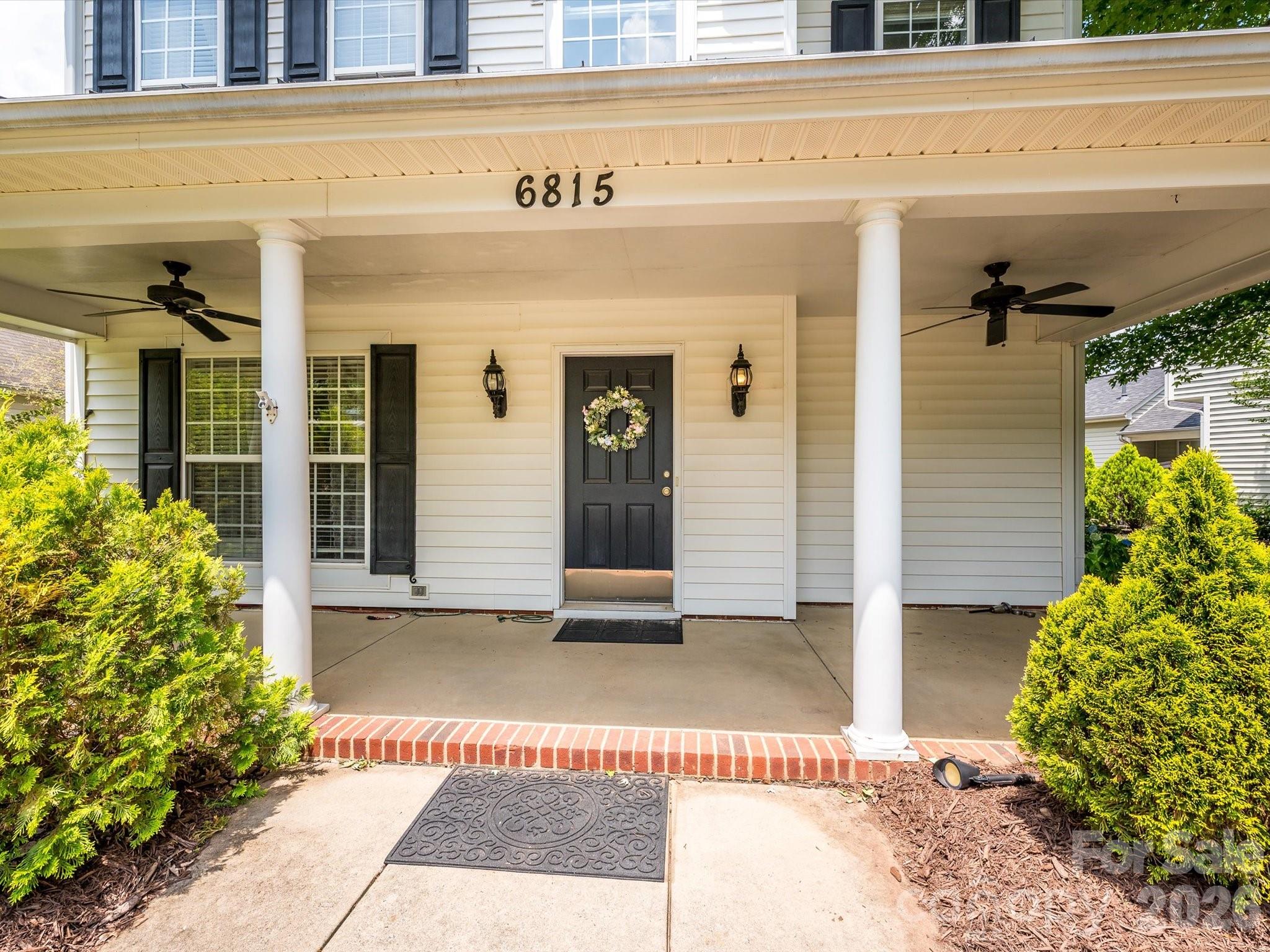 6815 Tanners Creek Drive — Huntersville
