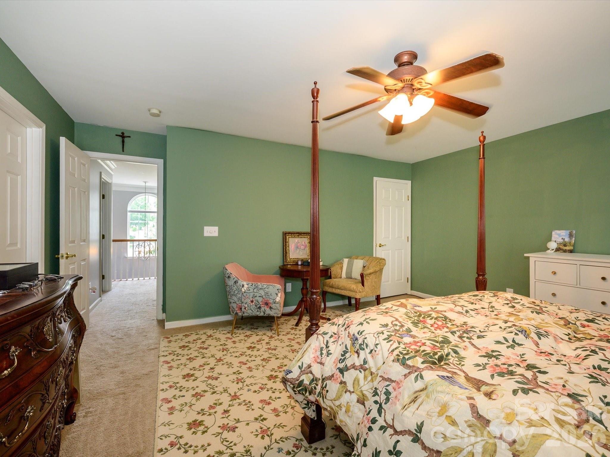 6815 Tanners Creek Drive — Huntersville