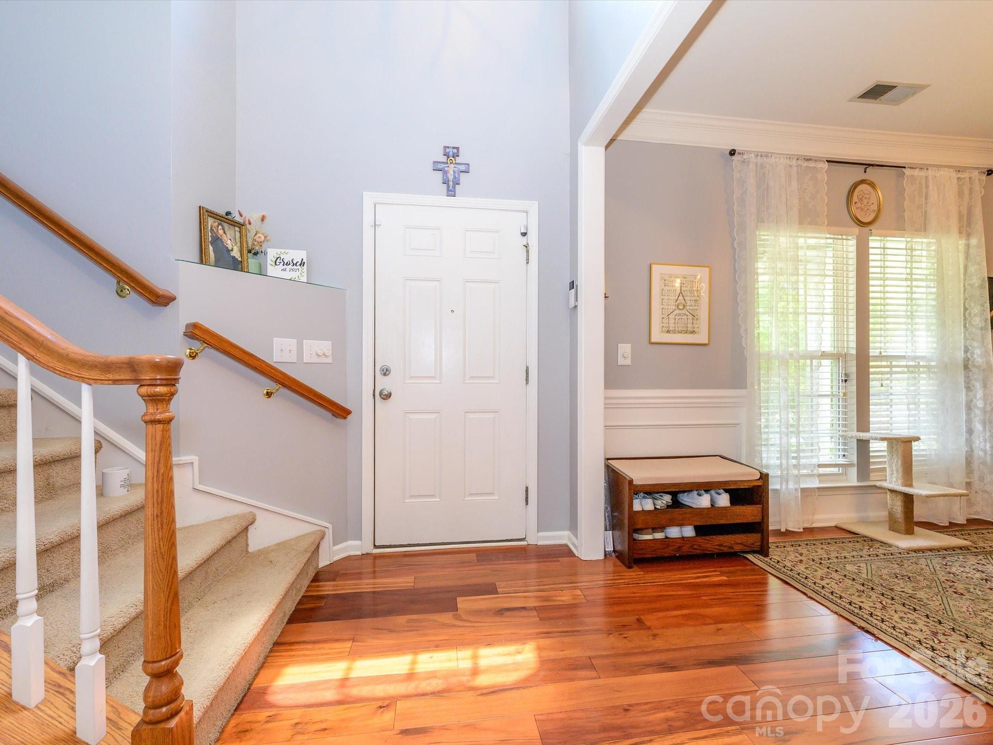 6815 Tanners Creek Drive — Huntersville