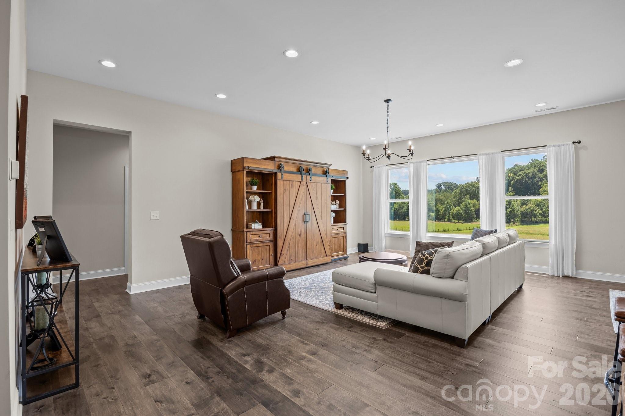 1140 Shinnville Road — Cleveland