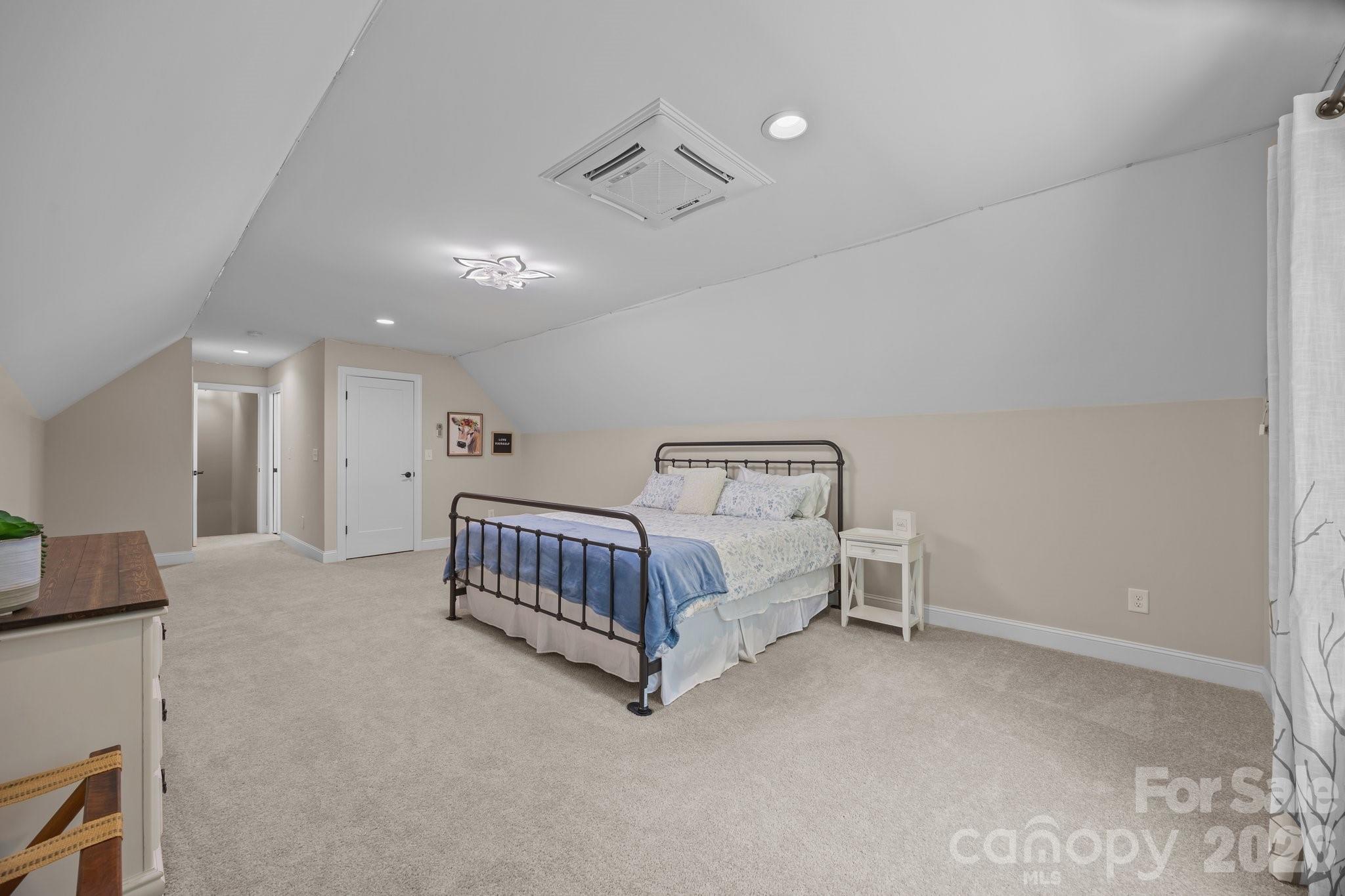 1140 Shinnville Road — Cleveland