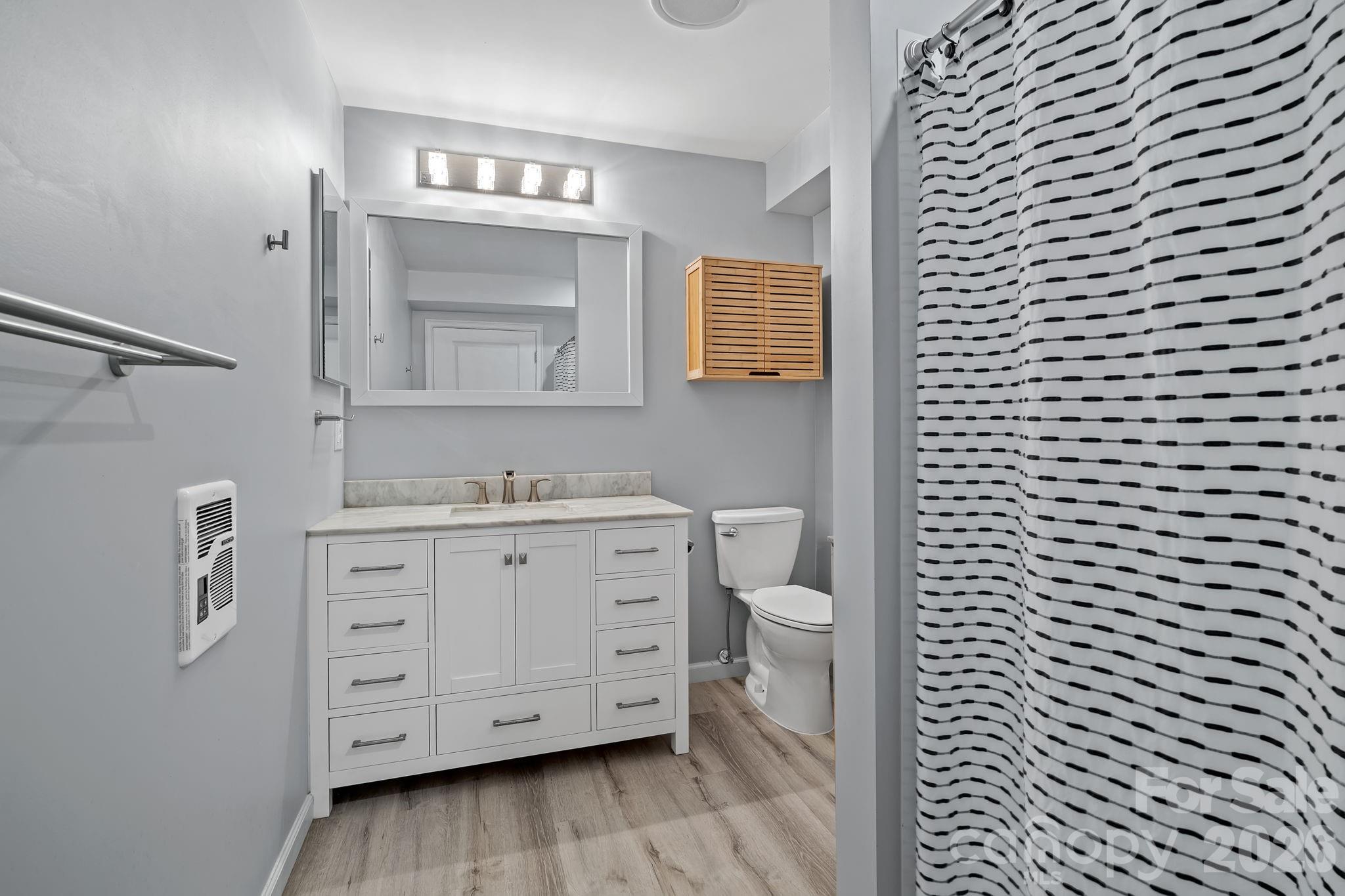 11 Grenadier Court — Candler