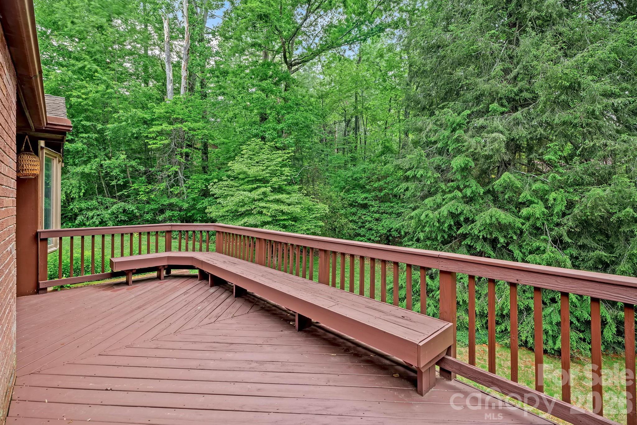 11 Grenadier Court — Candler