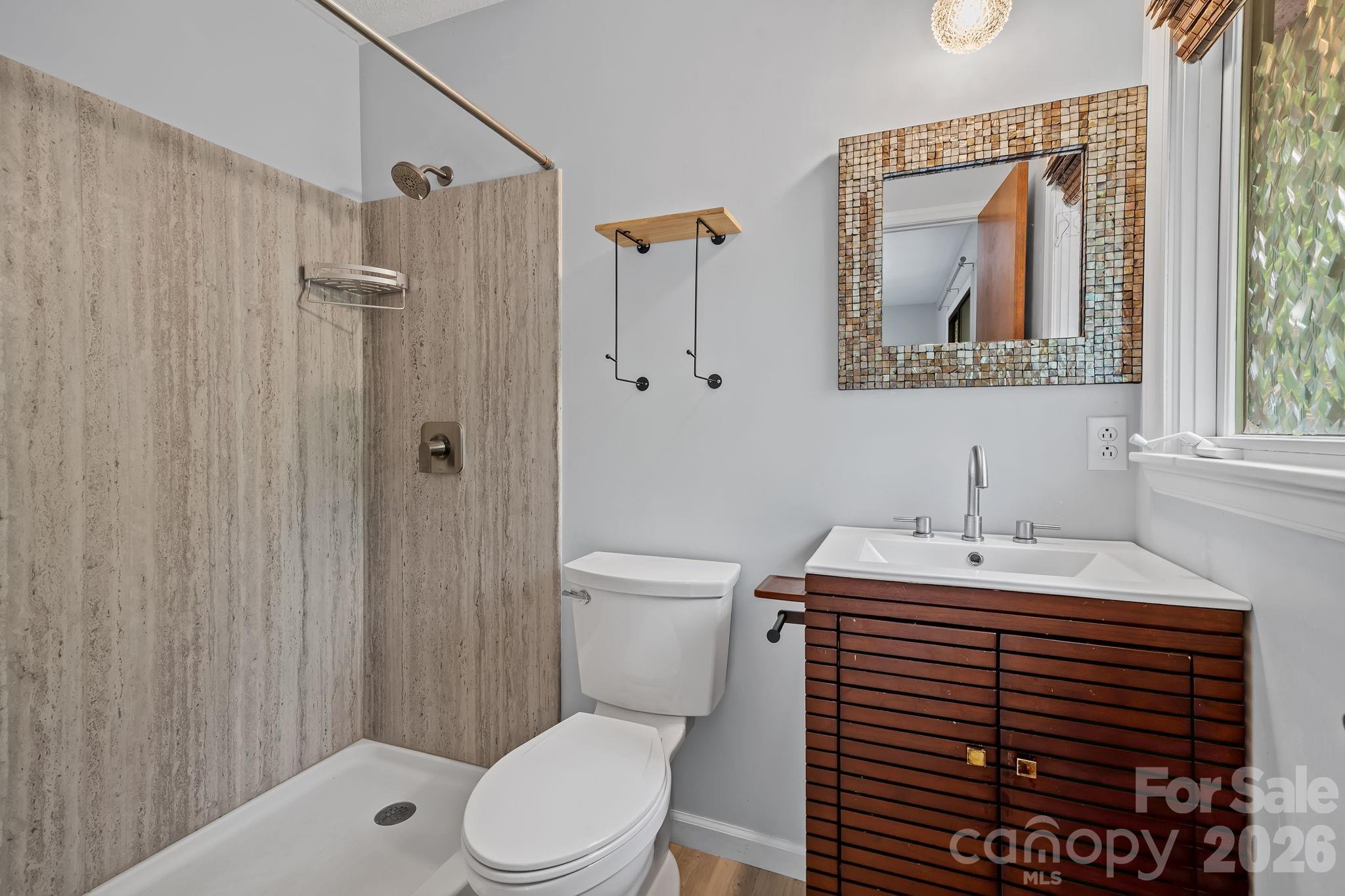 11 Grenadier Court — Candler