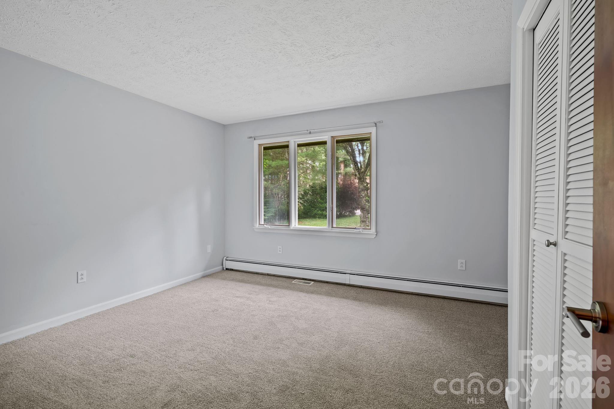 11 Grenadier Court — Candler