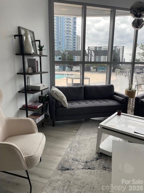 333 W Trade Street #1602 — Charlotte