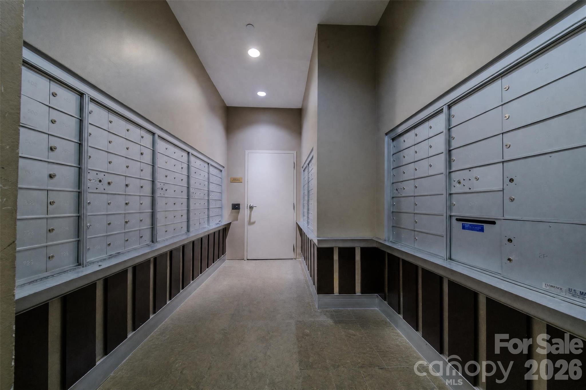 333 W Trade Street #1602 — Charlotte