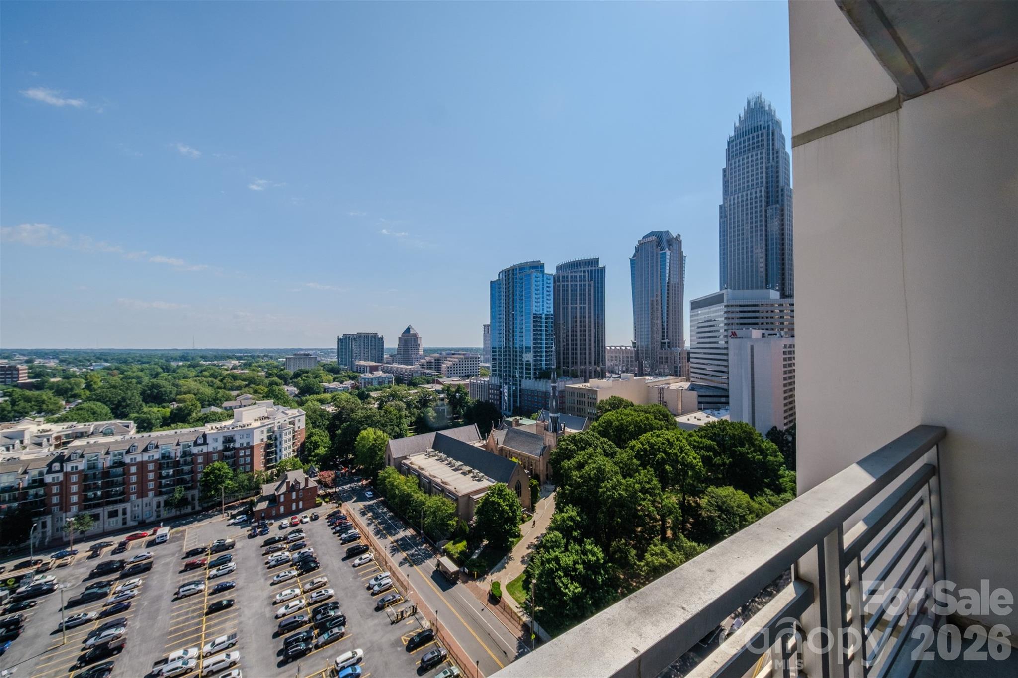 333 W Trade Street #1602 — Charlotte