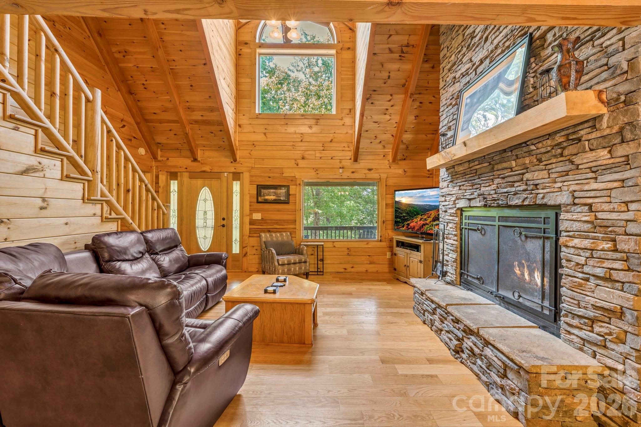 328 Nile Park Drive — Blowing Rock