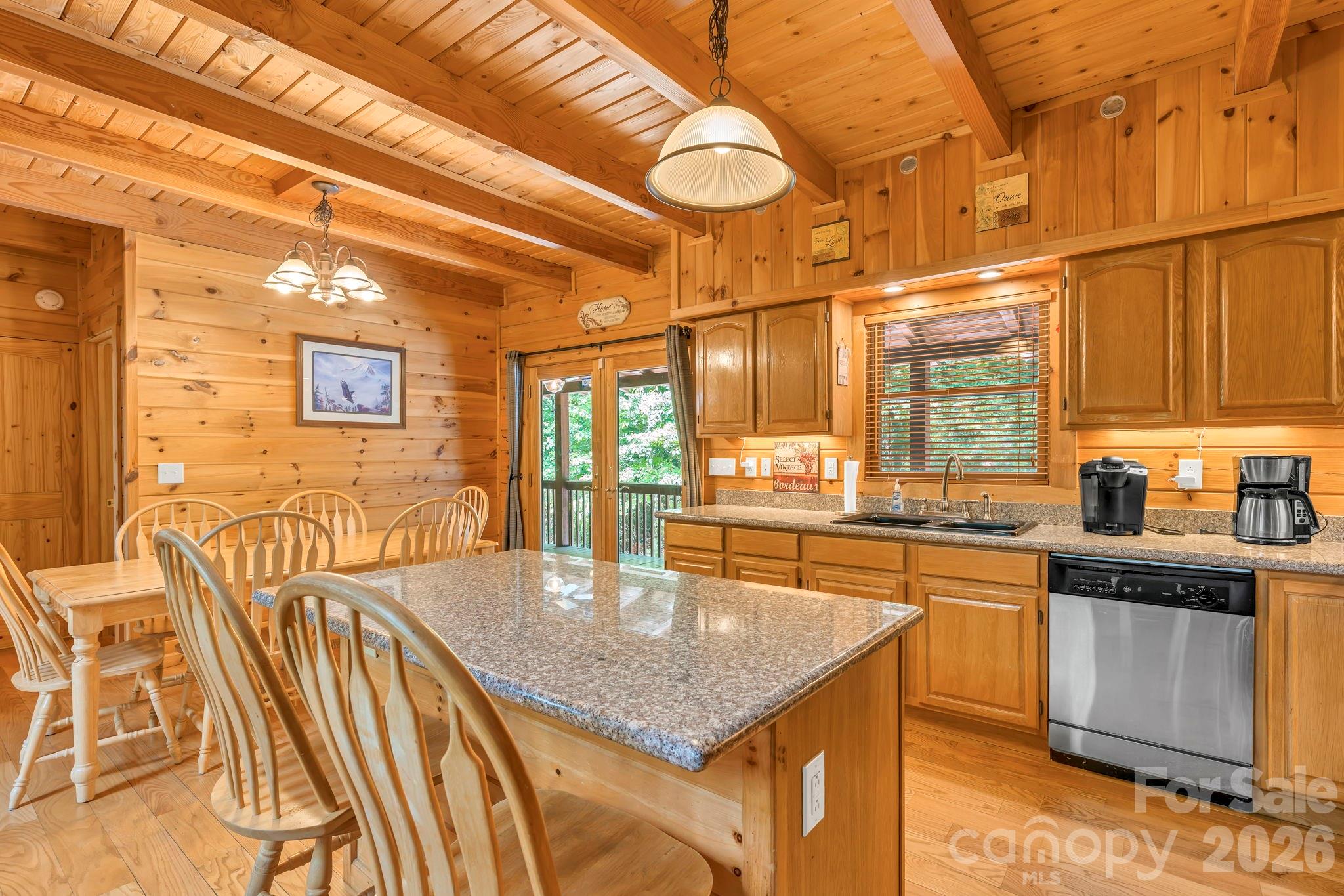 328 Nile Park Drive — Blowing Rock