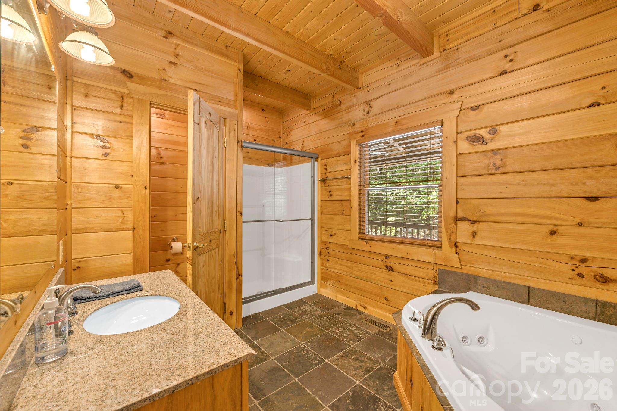 328 Nile Park Drive — Blowing Rock