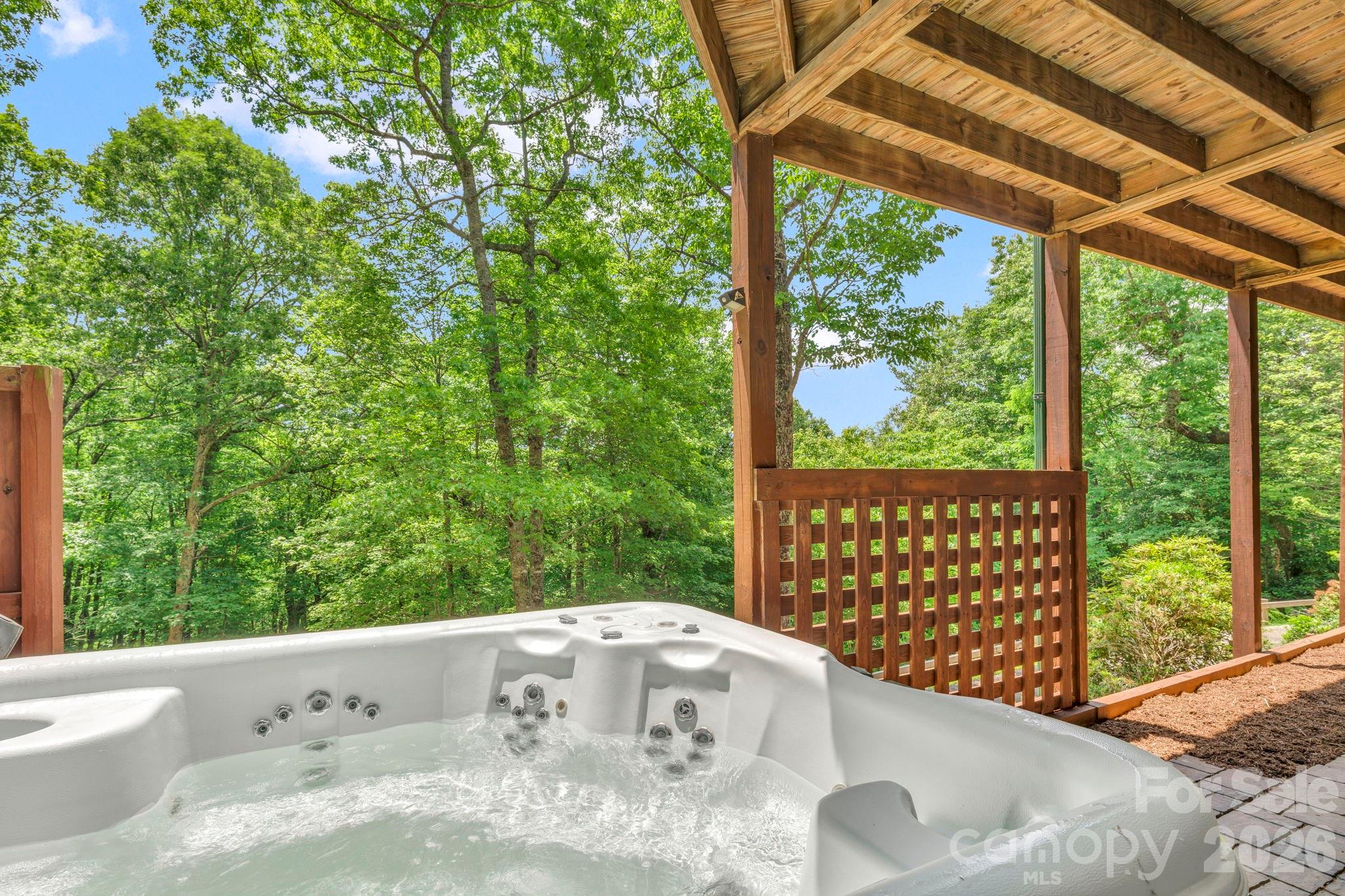 328 Nile Park Drive — Blowing Rock