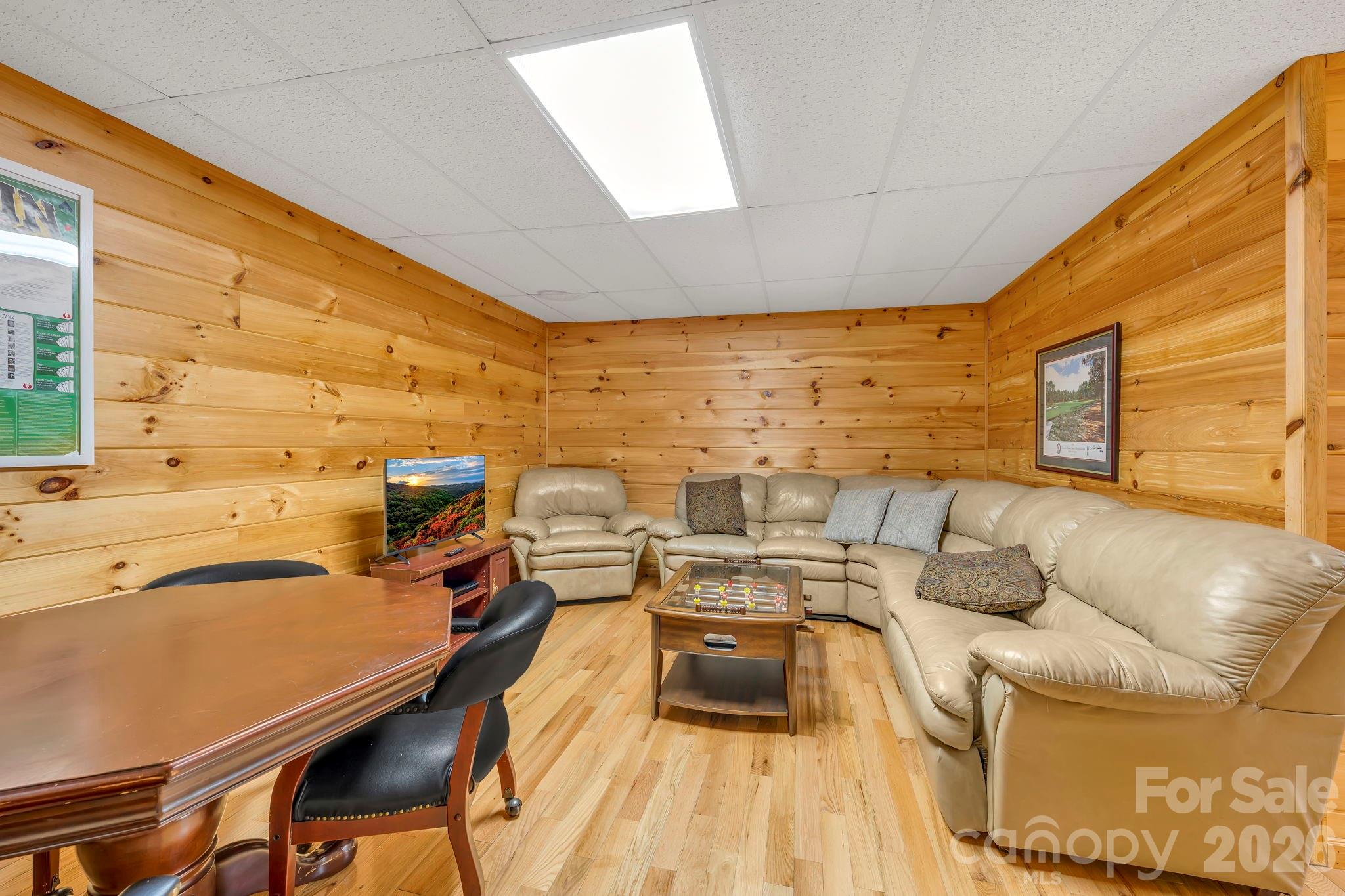 328 Nile Park Drive — Blowing Rock