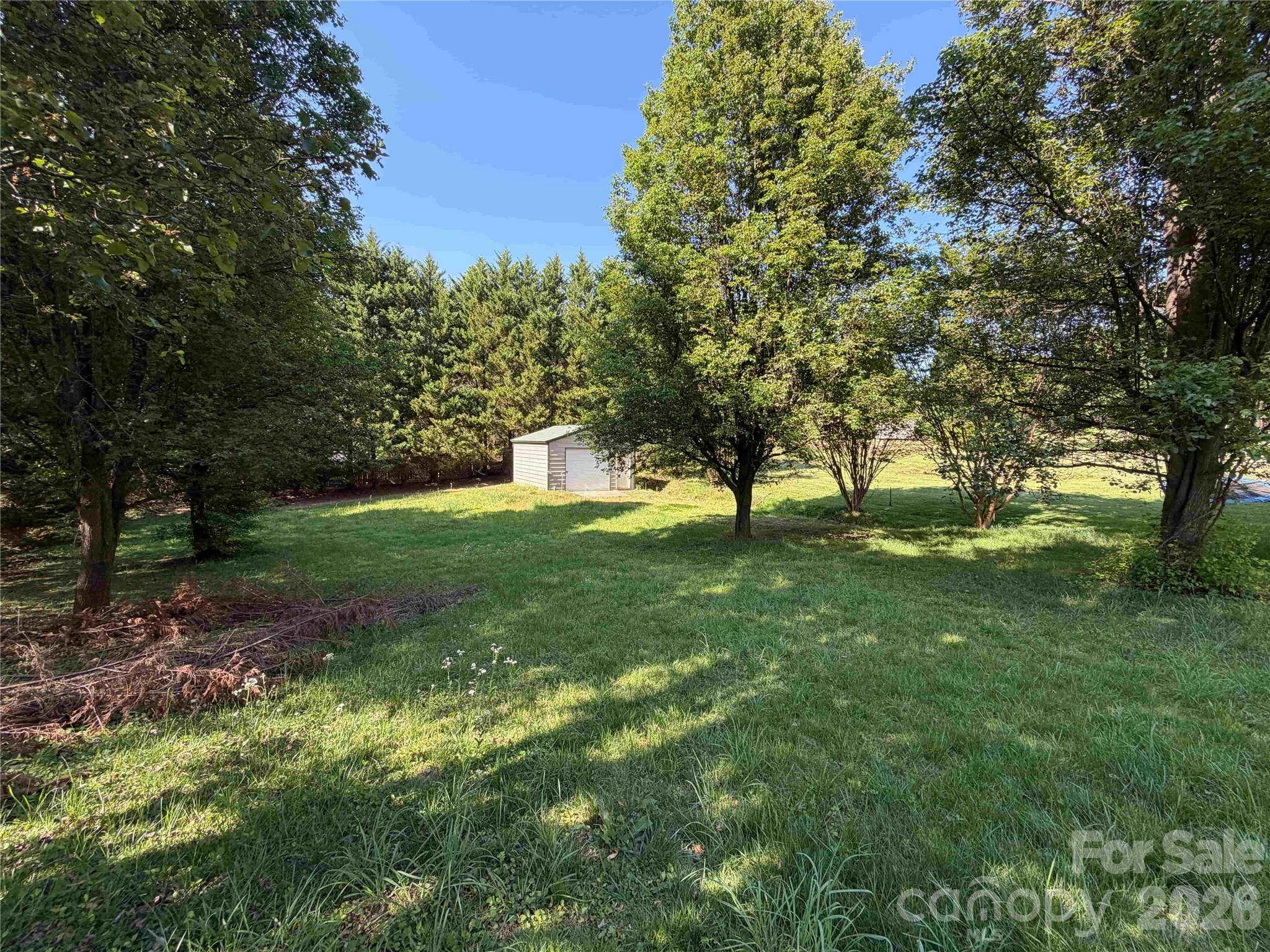 2076 S Fork Drive — Morganton