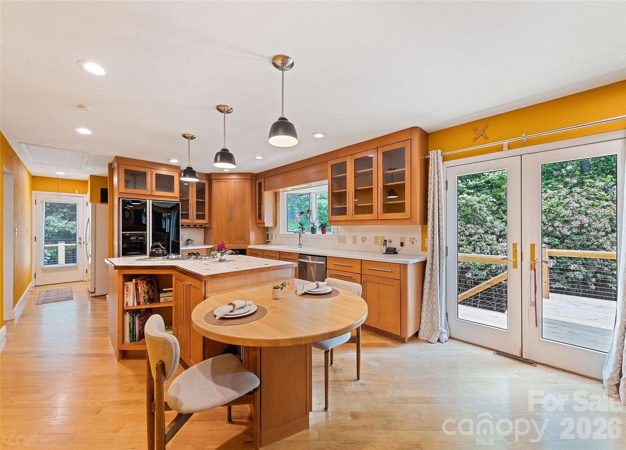 3091 US 441 Highway S — Sylva