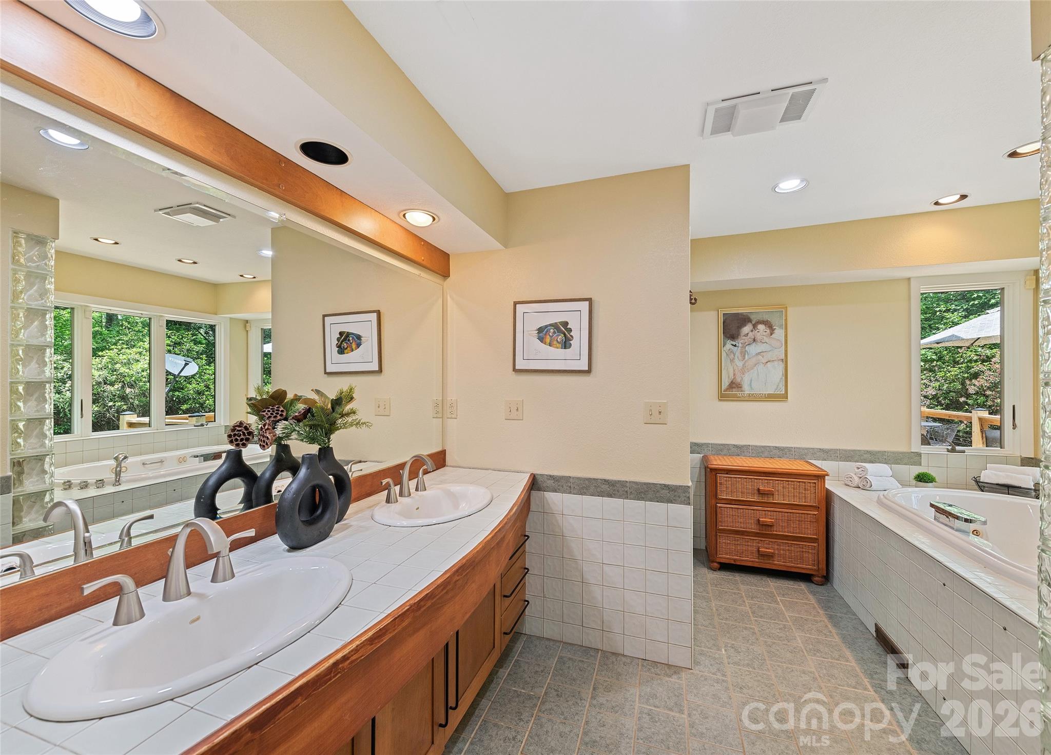 3091 US 441 Highway S — Sylva