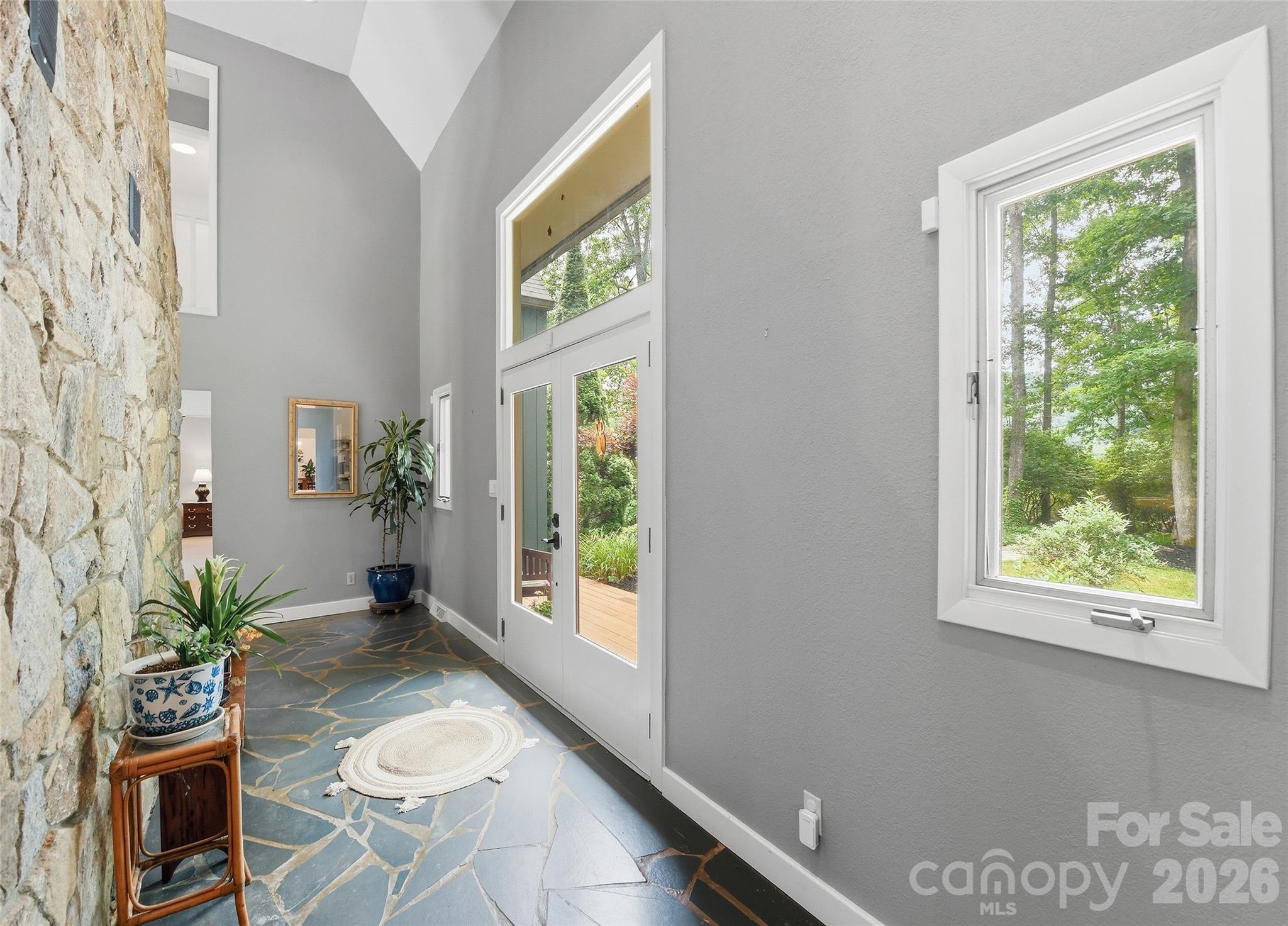 3091 US 441 Highway S — Sylva
