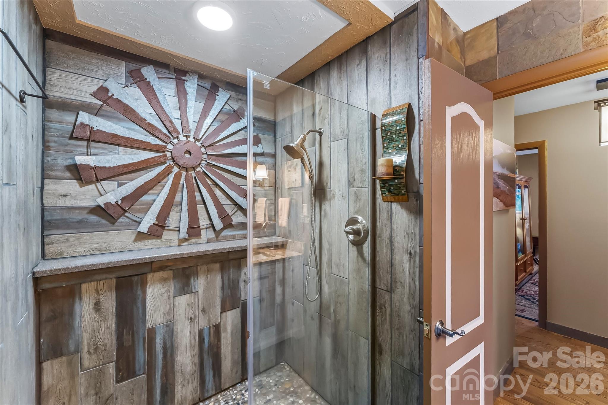 10 Oak Leaf Lane — Arden