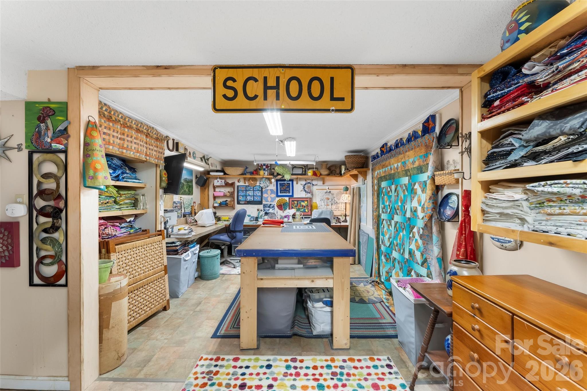 10 Oak Leaf Lane — Arden