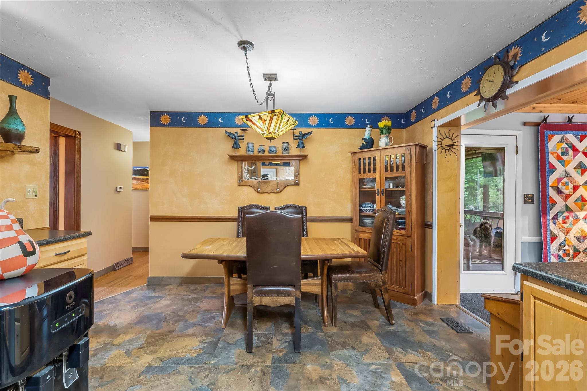 10 Oak Leaf Lane — Arden