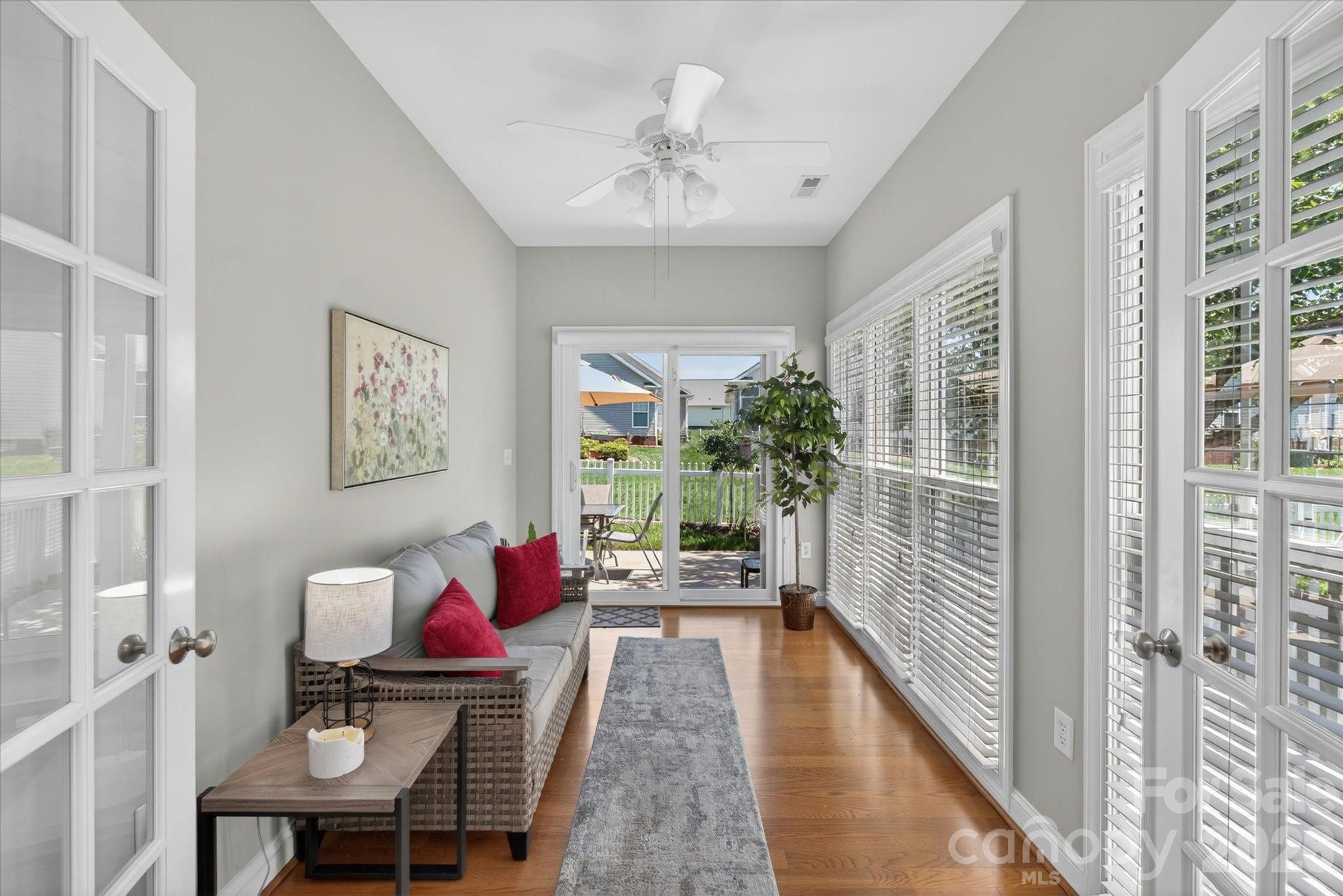 1047 Curry Way — Matthews