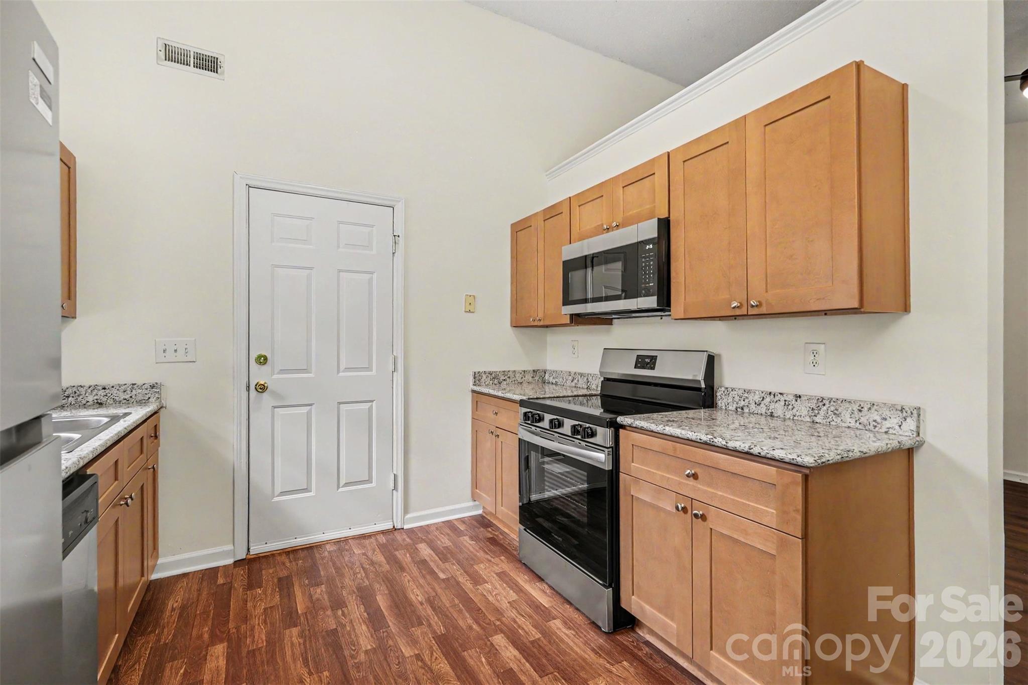3385 Hunting Wood Court — Gastonia