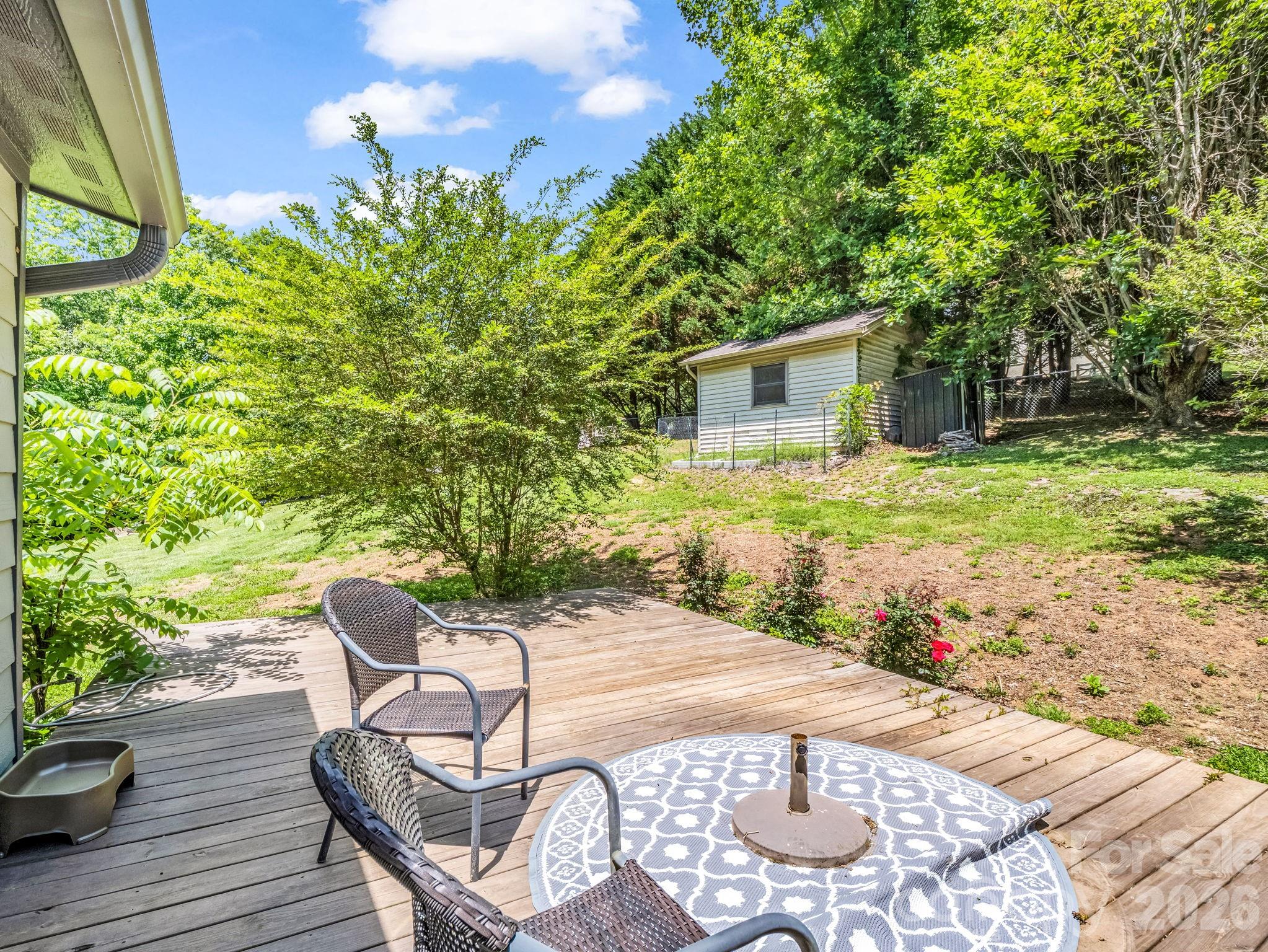 35 Chastain Hill Road — Mills River