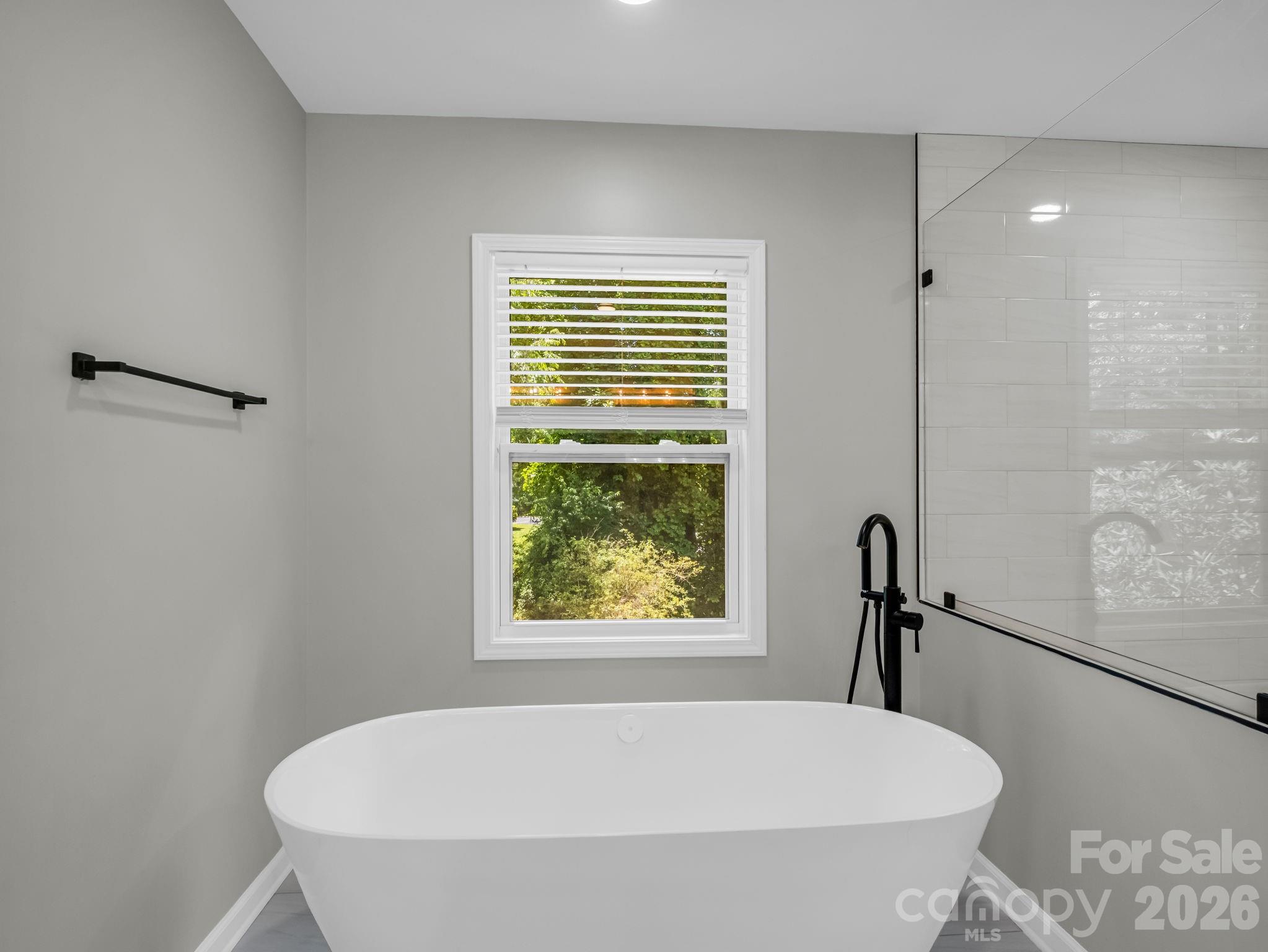35 Chastain Hill Road — Mills River