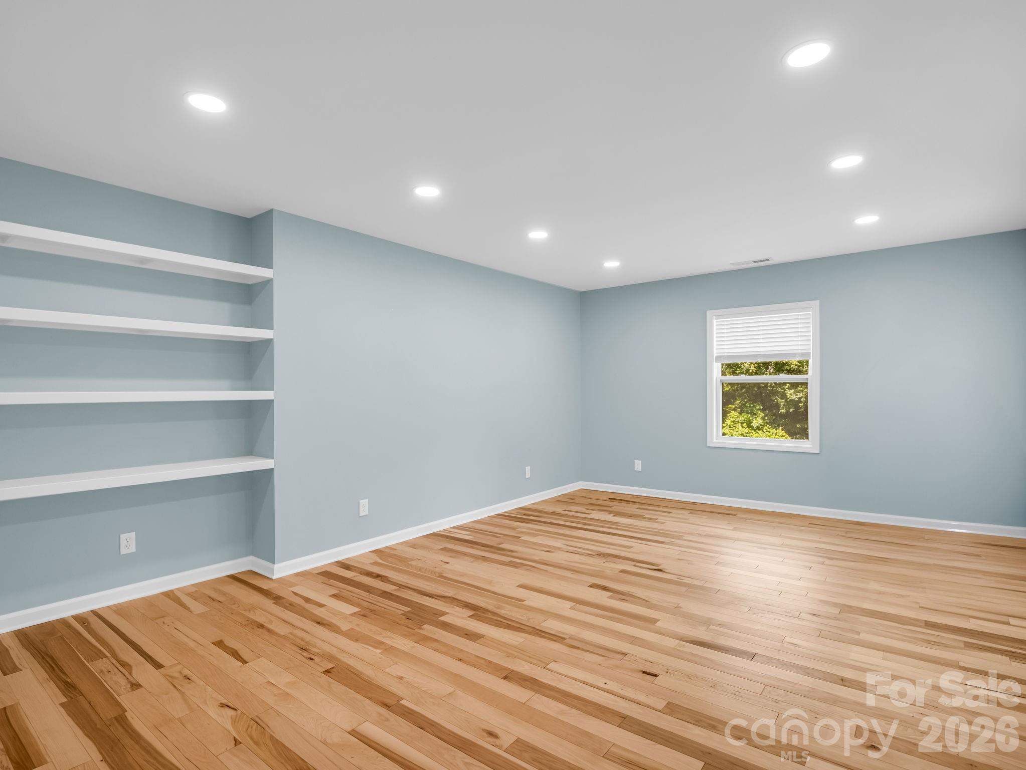 35 Chastain Hill Road — Mills River