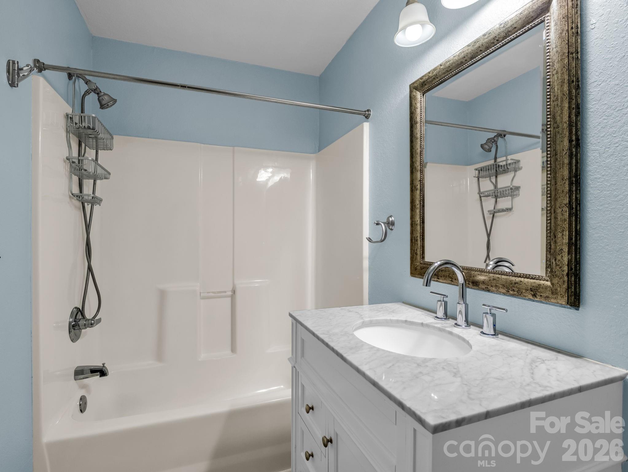 35 Chastain Hill Road — Mills River