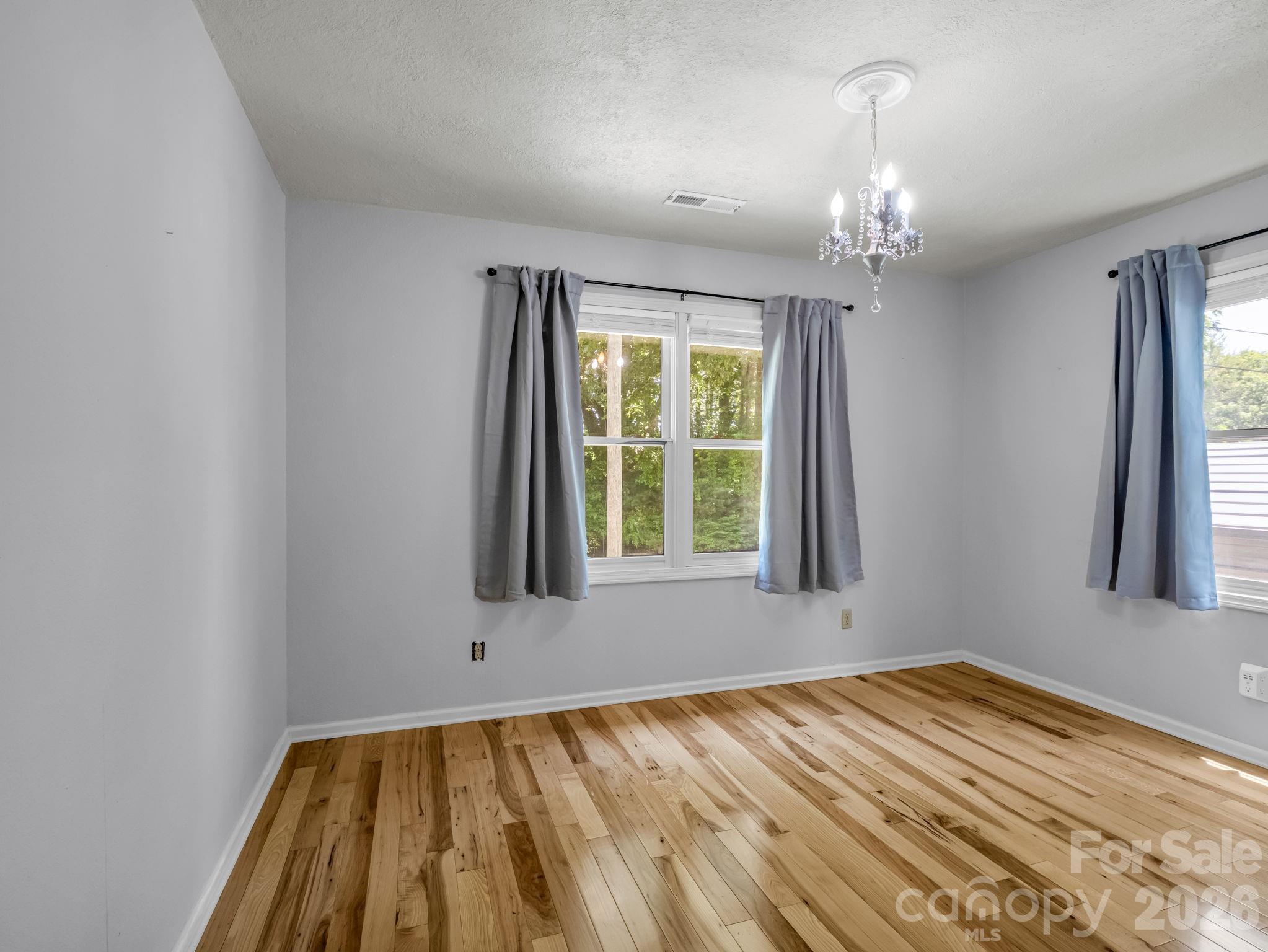 35 Chastain Hill Road — Mills River