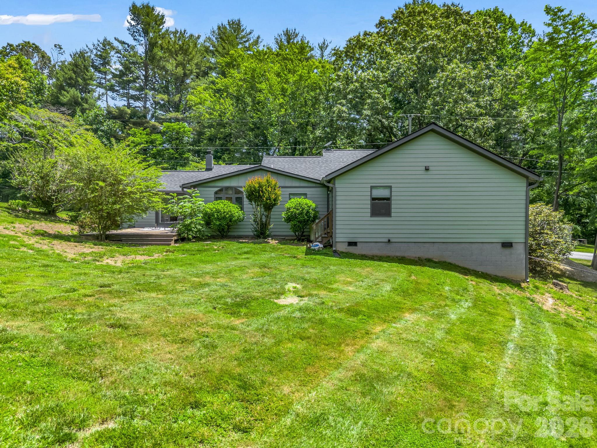35 Chastain Hill Road — Mills River