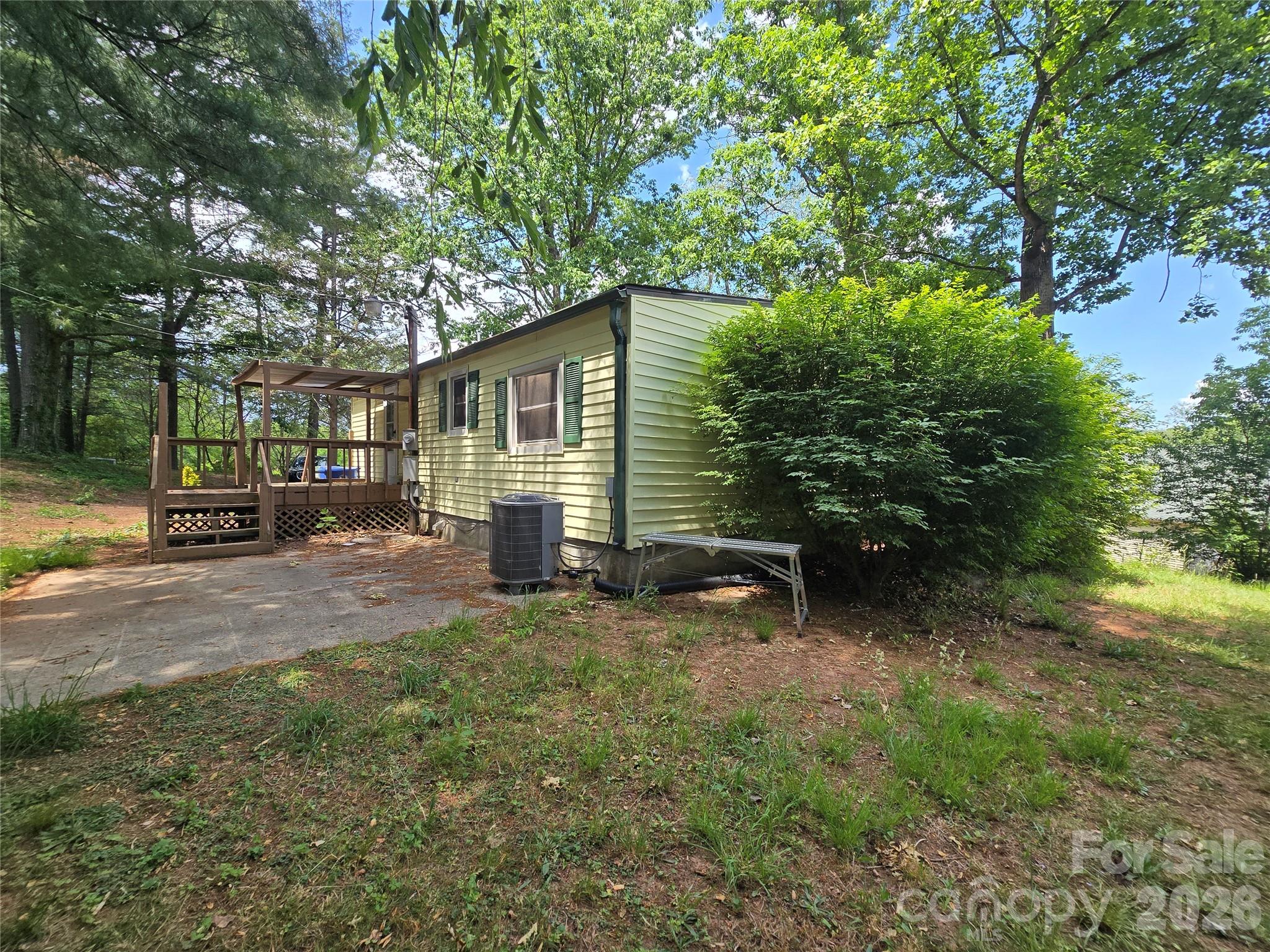 63 Sunnybrook Lane — Fletcher