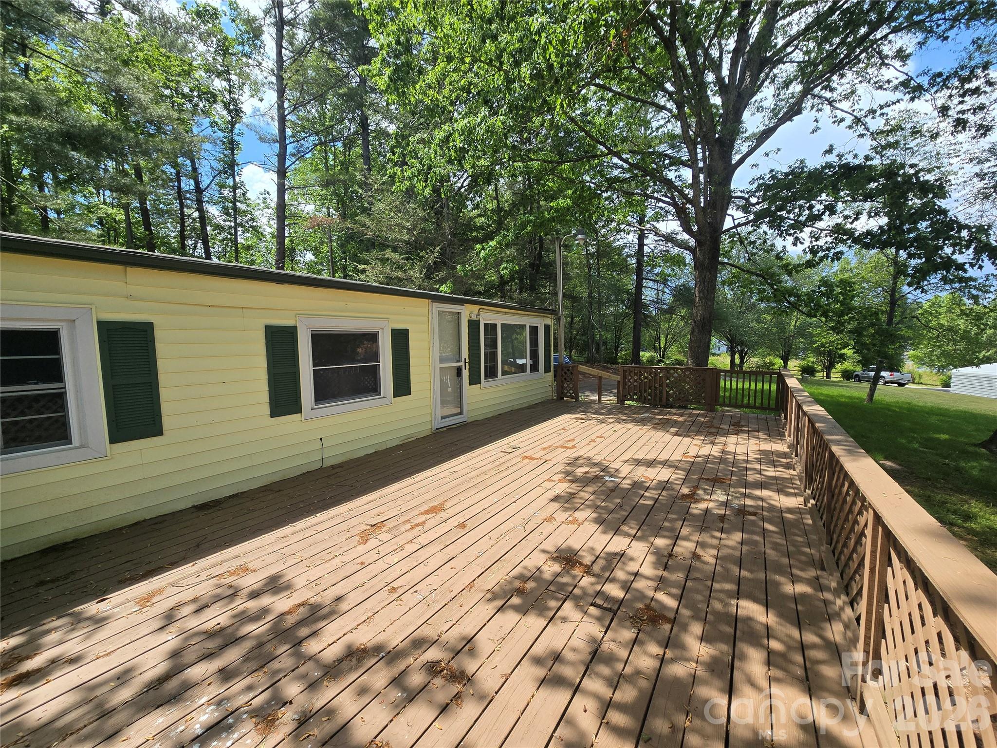 63 Sunnybrook Lane — Fletcher